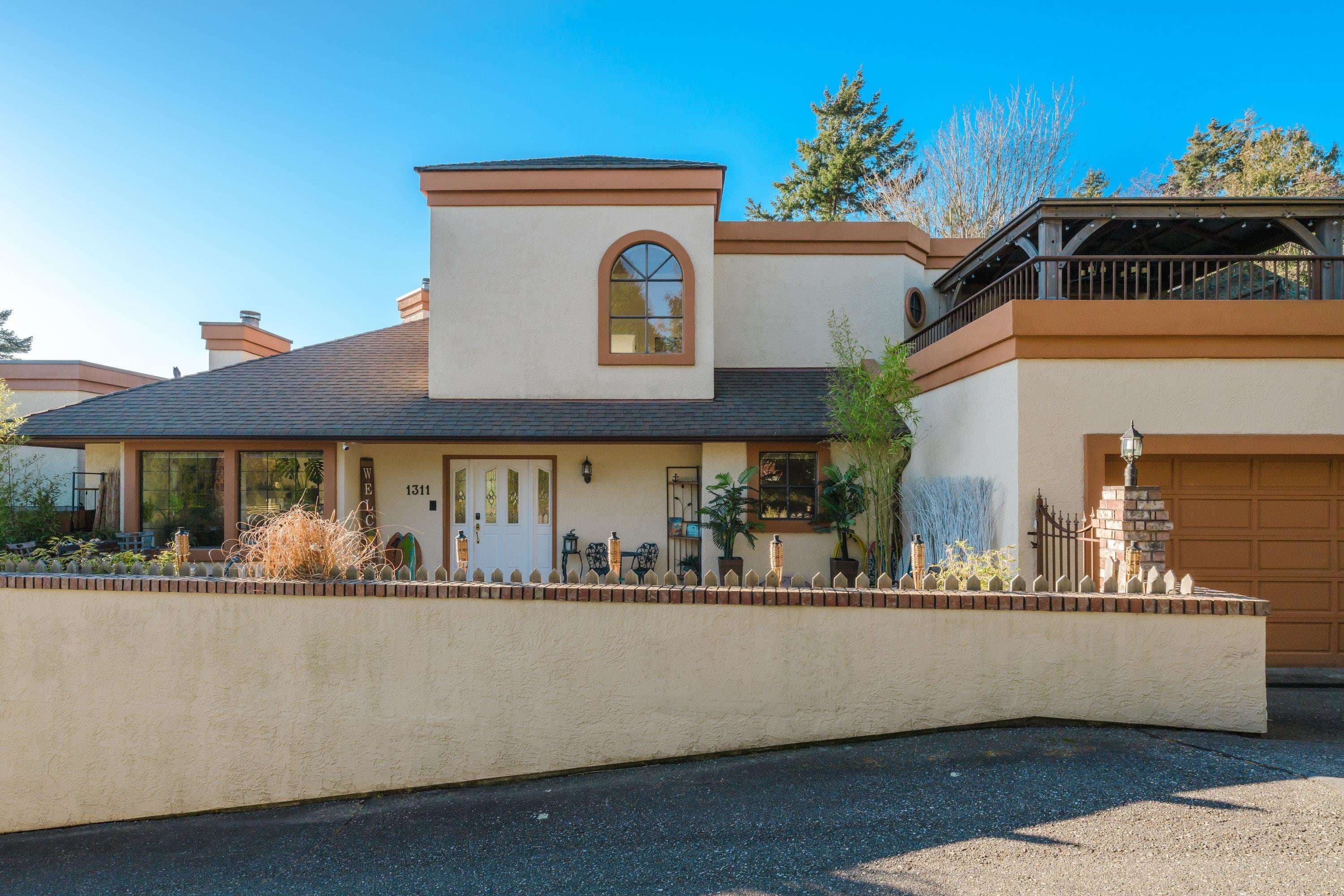 1311 133a Street, Surrey, V4A 4C4 — photo 2