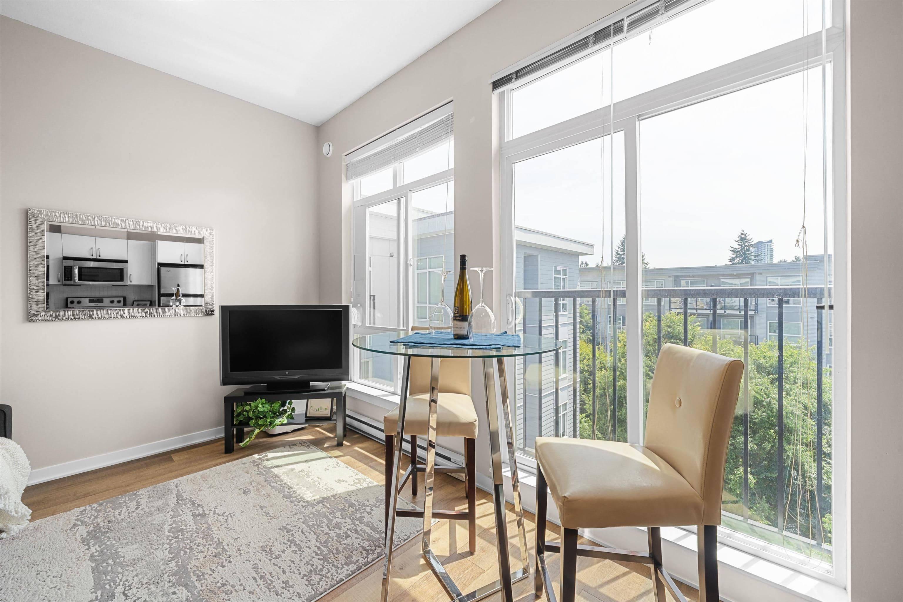 513 - 13728 108 Avenue, Surrey, V3T 0G2 — photo 4