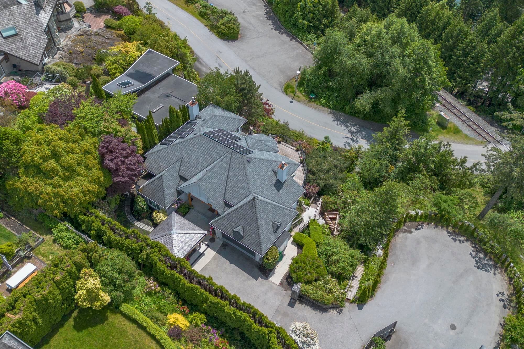 42 Sweetwater Place, Lions Bay, V0N 2E0 — photo 3