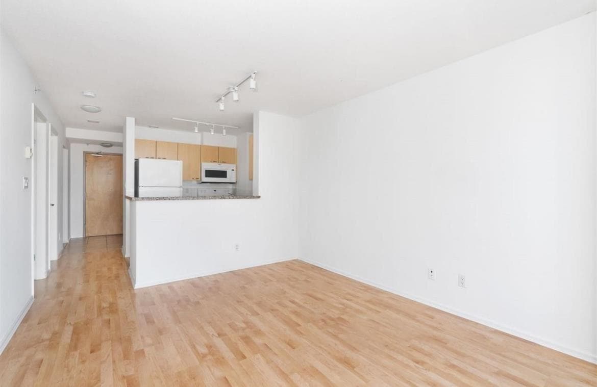 604 - 1420 W Georgia Street, Vancouver, V6G 3K4 — photo 2