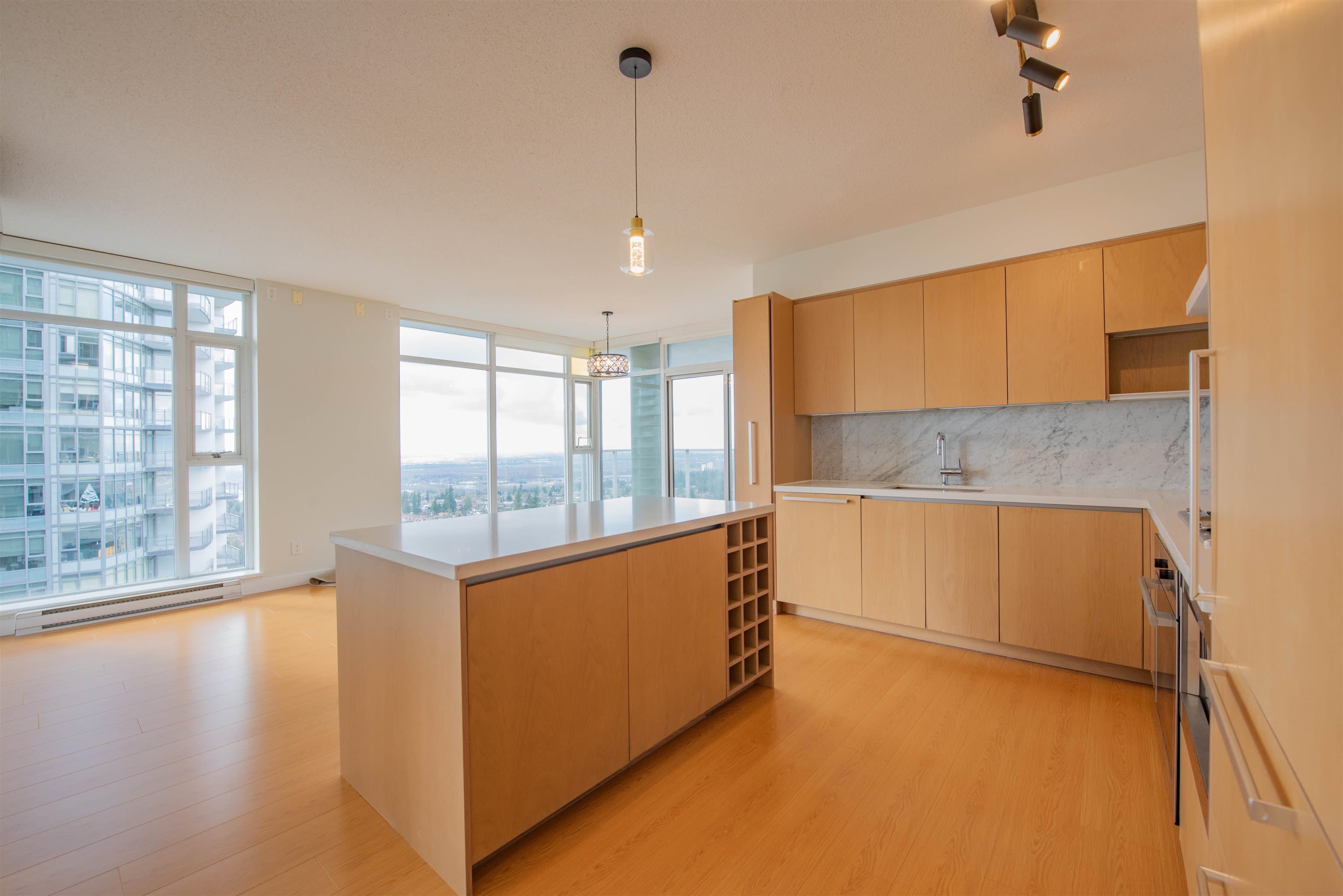 3305 - 6588 Nelson Avenue, Burnaby, V5H 0E8 — photo 3