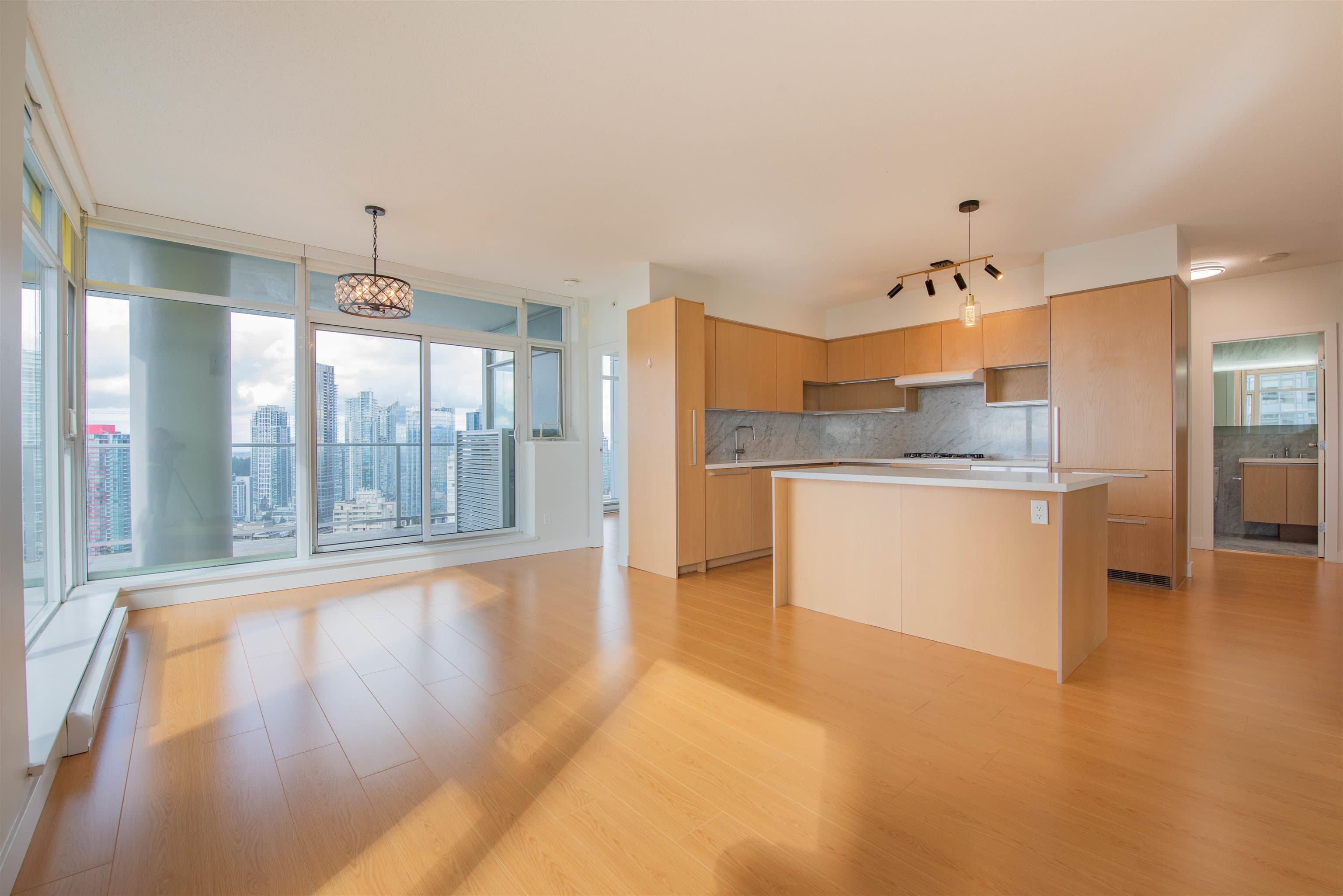 3305 - 6588 Nelson Avenue, Burnaby, V5H 0E8 — photo 4