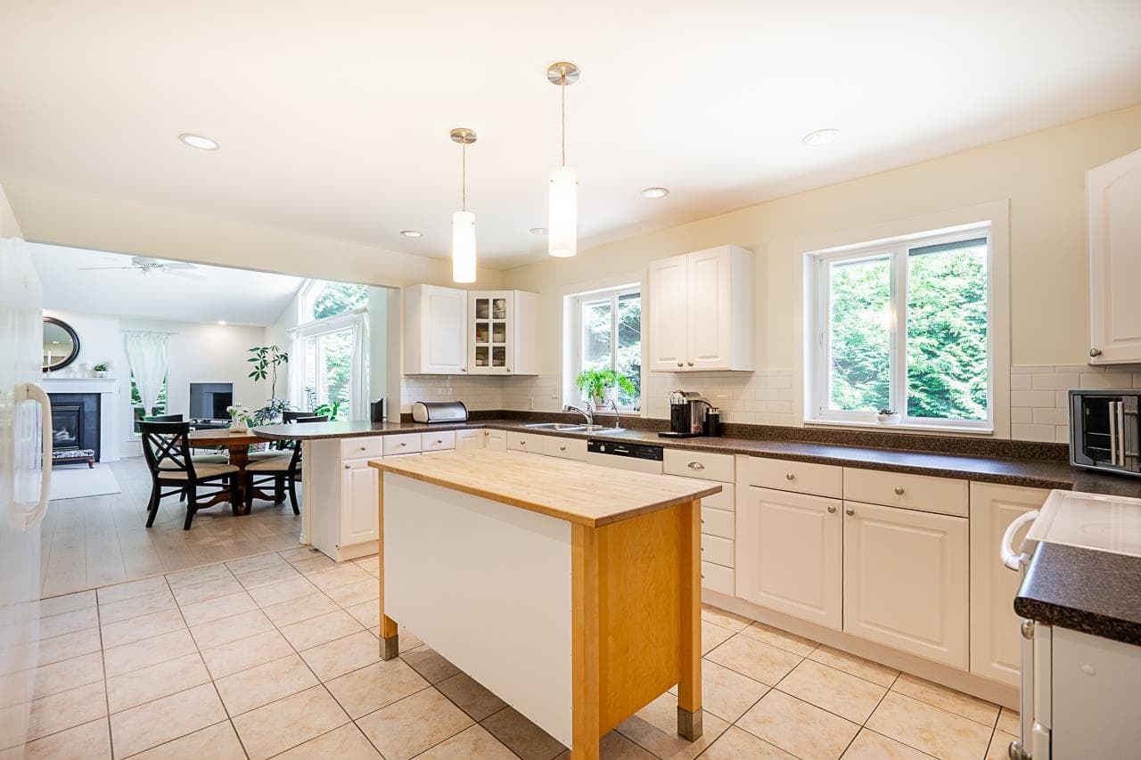 18792 88 Avenue, Surrey, V4N 5T1 — photo 4