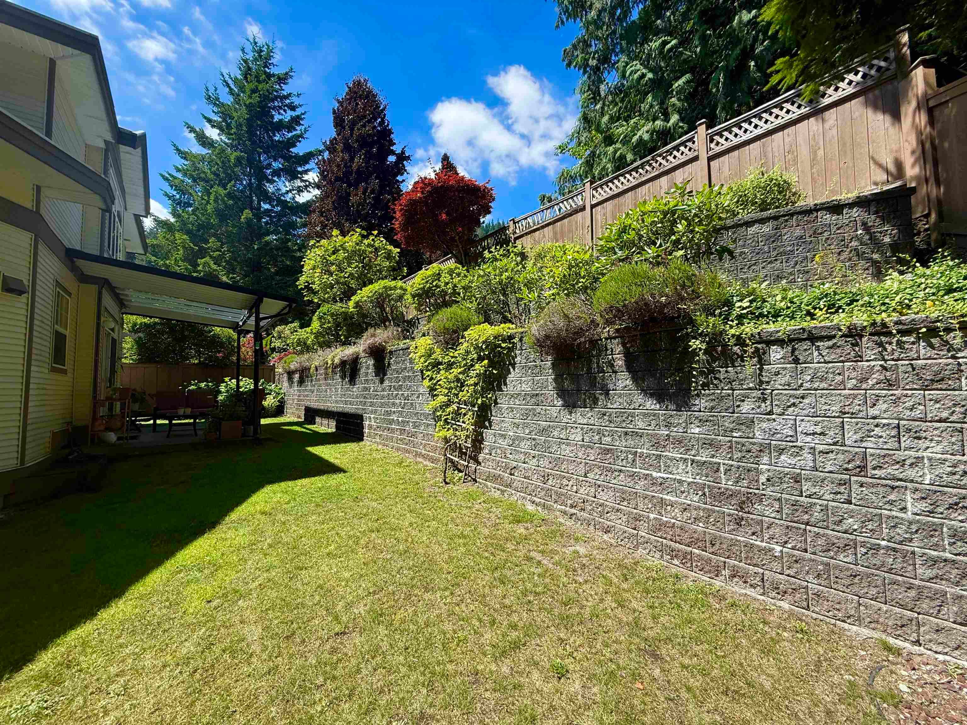 1705 Arbutus Place, Coquitlam, V3E 3K2 — photo 1