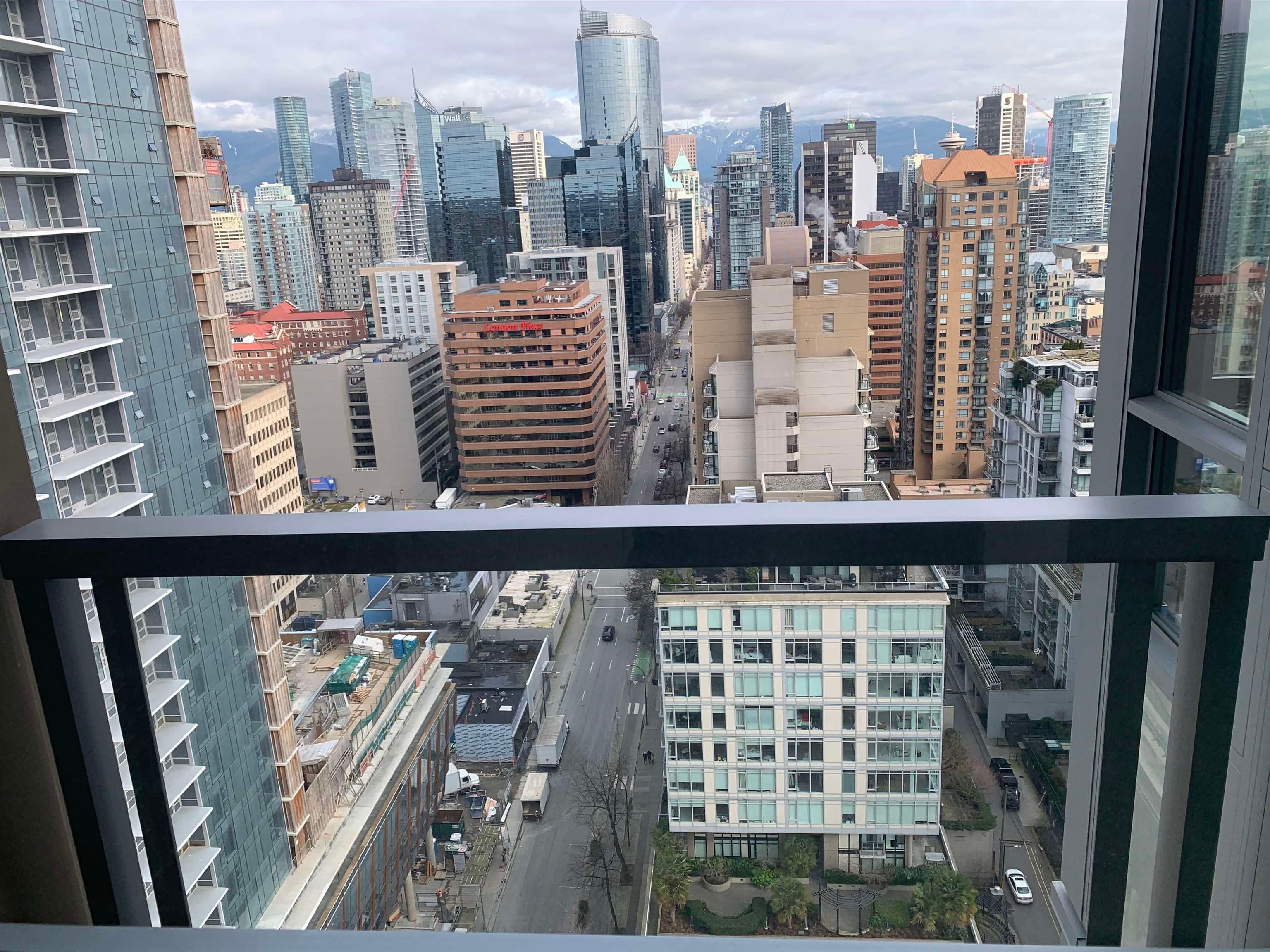2xx3 - 1308 Hornby Street, Vancouver, V6Z 0C5 — photo 2