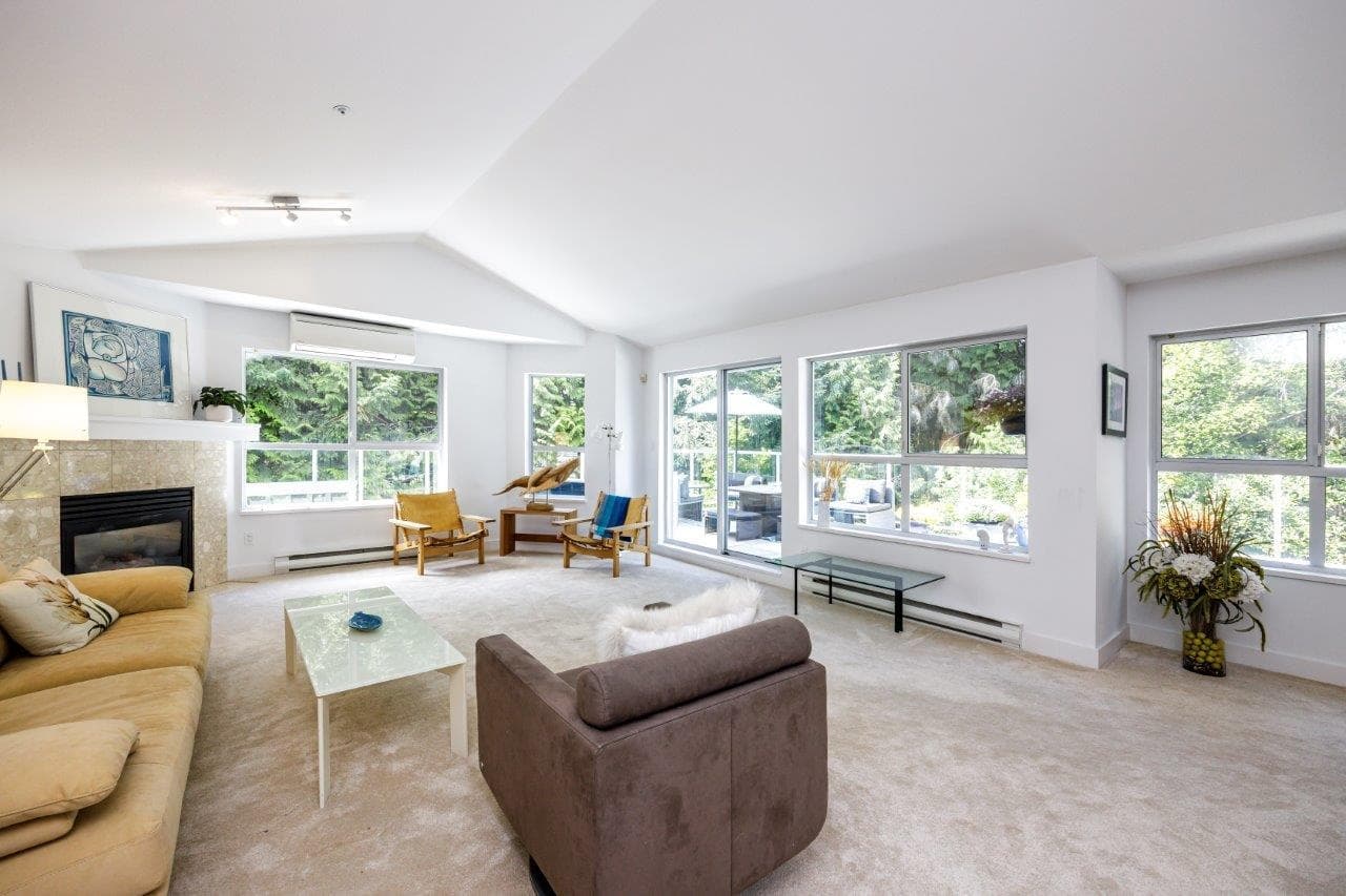 401 - 1283 Parkgate Avenue, North Vancouver