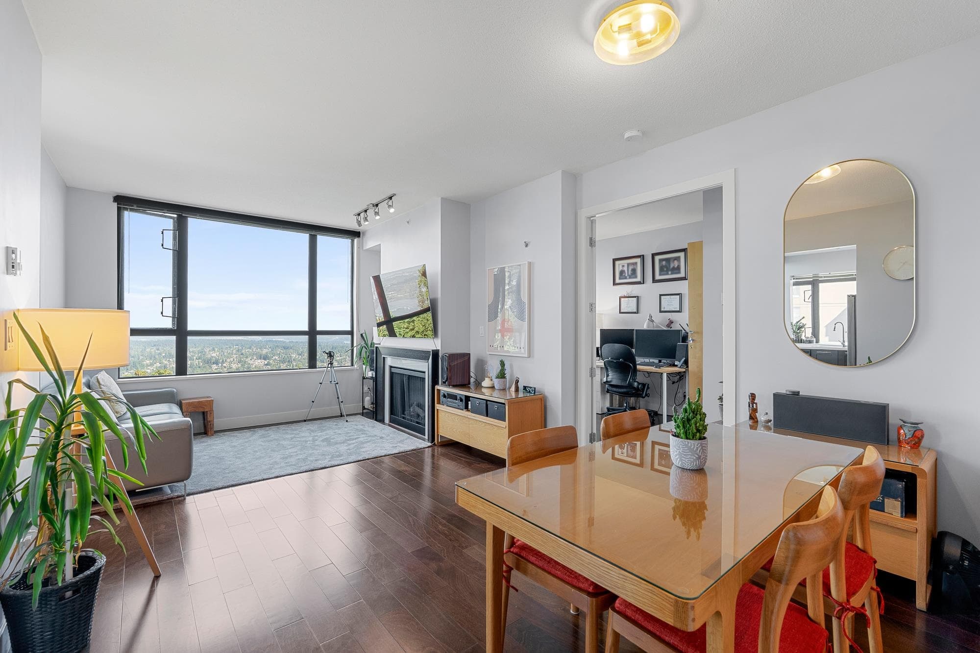 902 - 9300 University Crescent, Burnaby, V5A 4X9 — photo 4