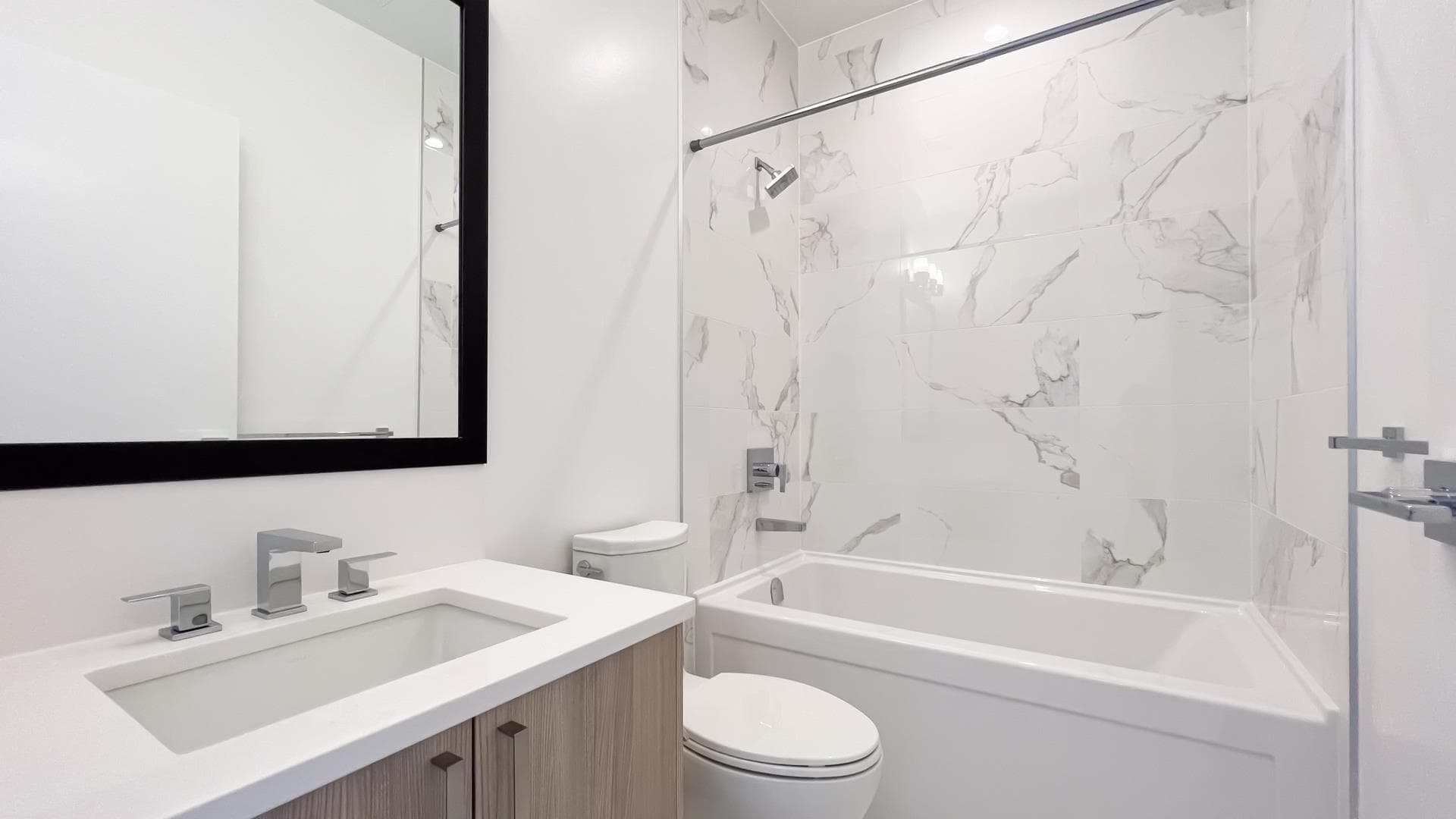 4105 - 13350 Central Avenue, Surrey, V3T 0S1 — photo 5