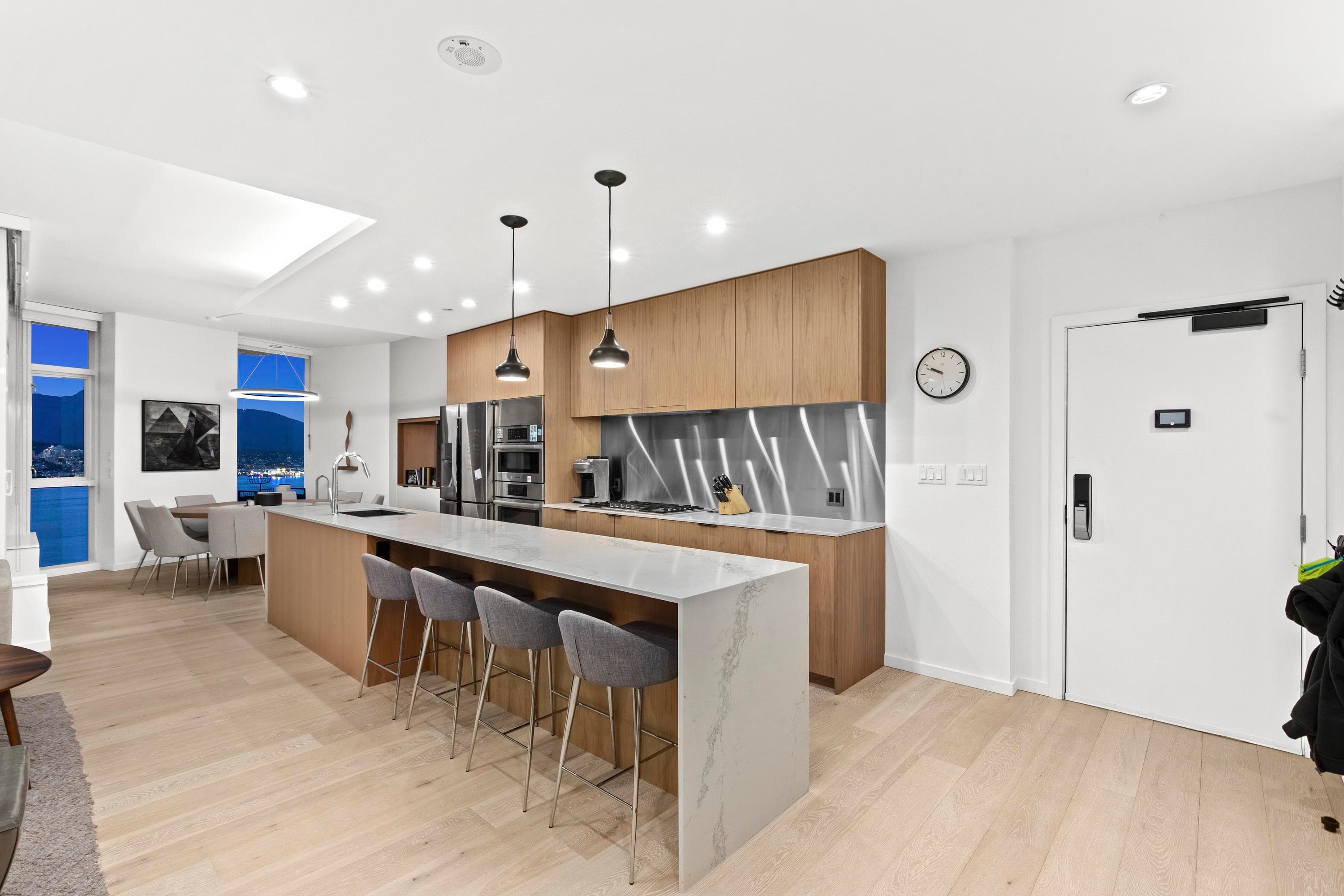 3701 - 1211 Melville Street, Vancouver, V6E 0A7 — photo 4