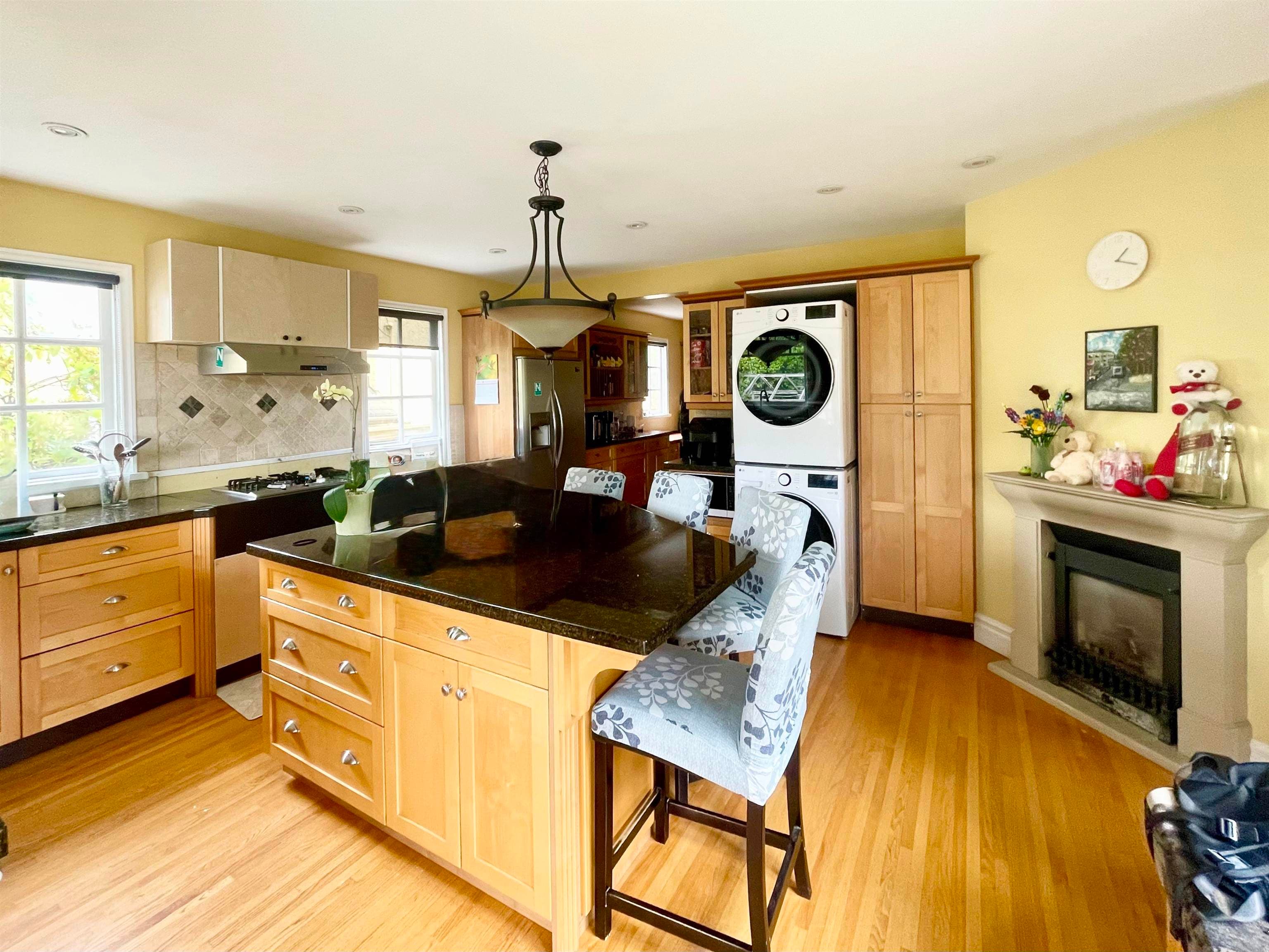 1749 West 62nd Avenue, Vancouver, V6P 2G1 — photo 4