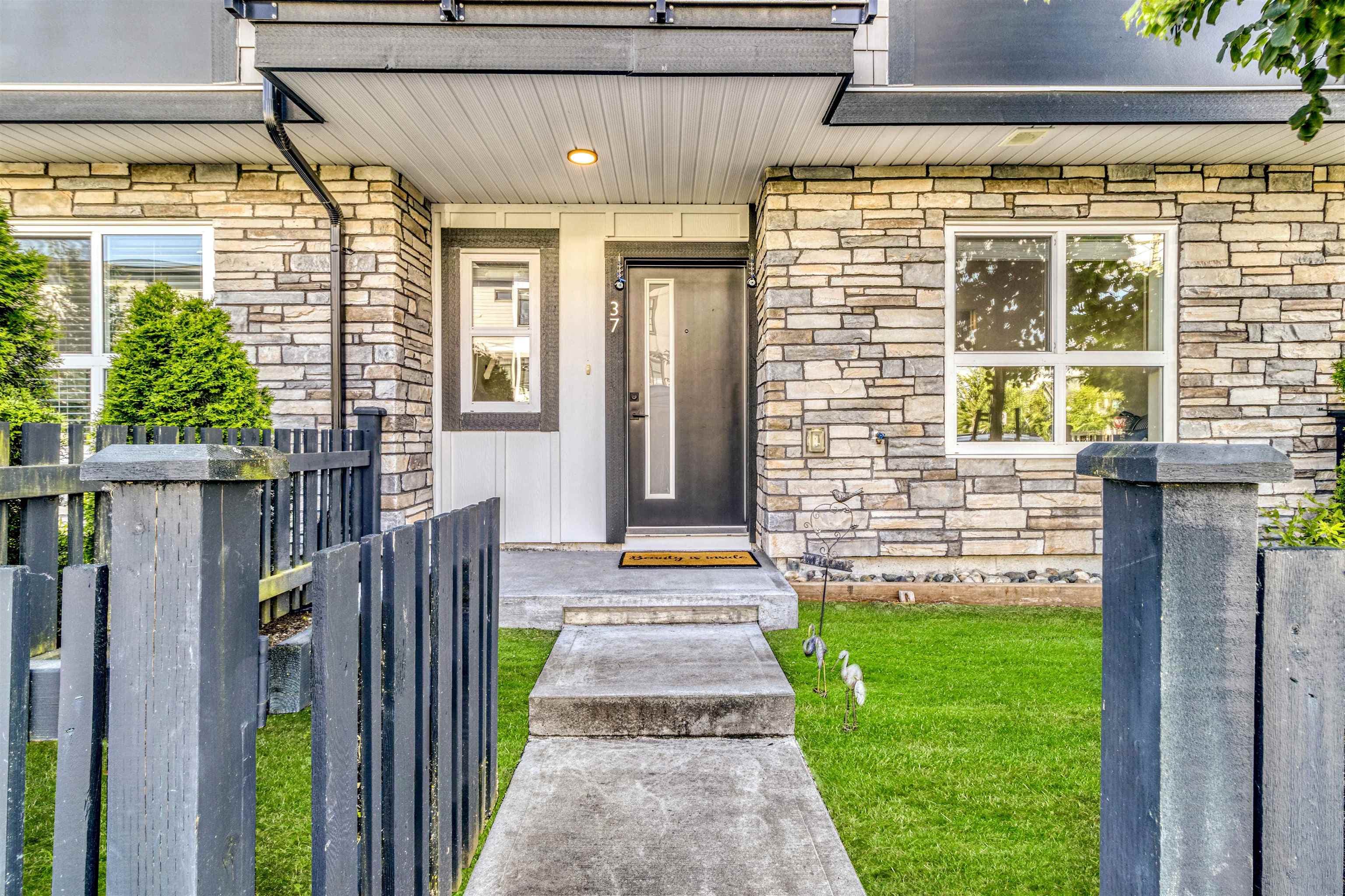 37 - 19255 Aloha Drive, Surrey, V4N 6T8 — photo 2