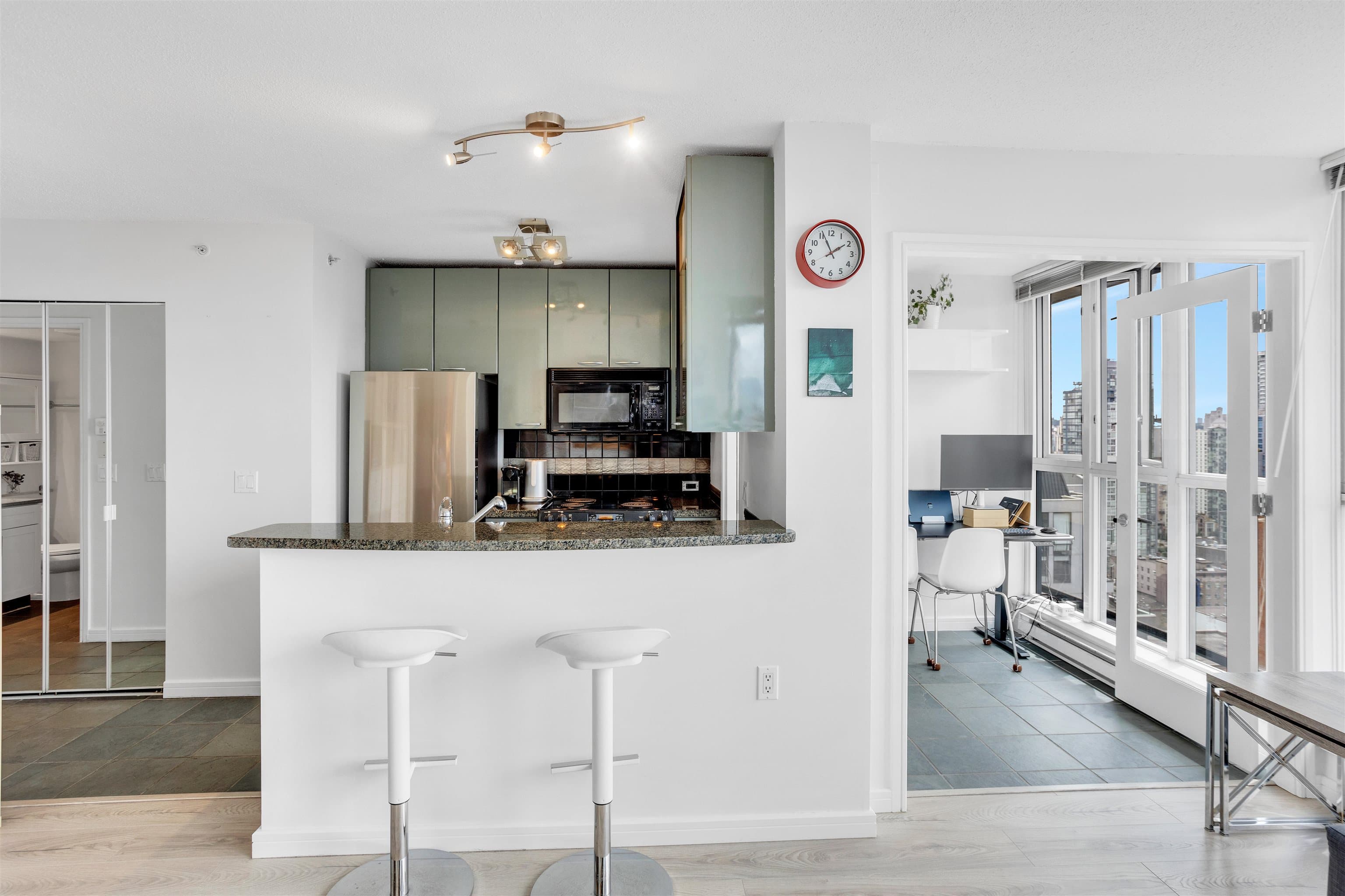 2507 - 1068 Hornby Street, Vancouver, V6Z 2Y7 — photo 3