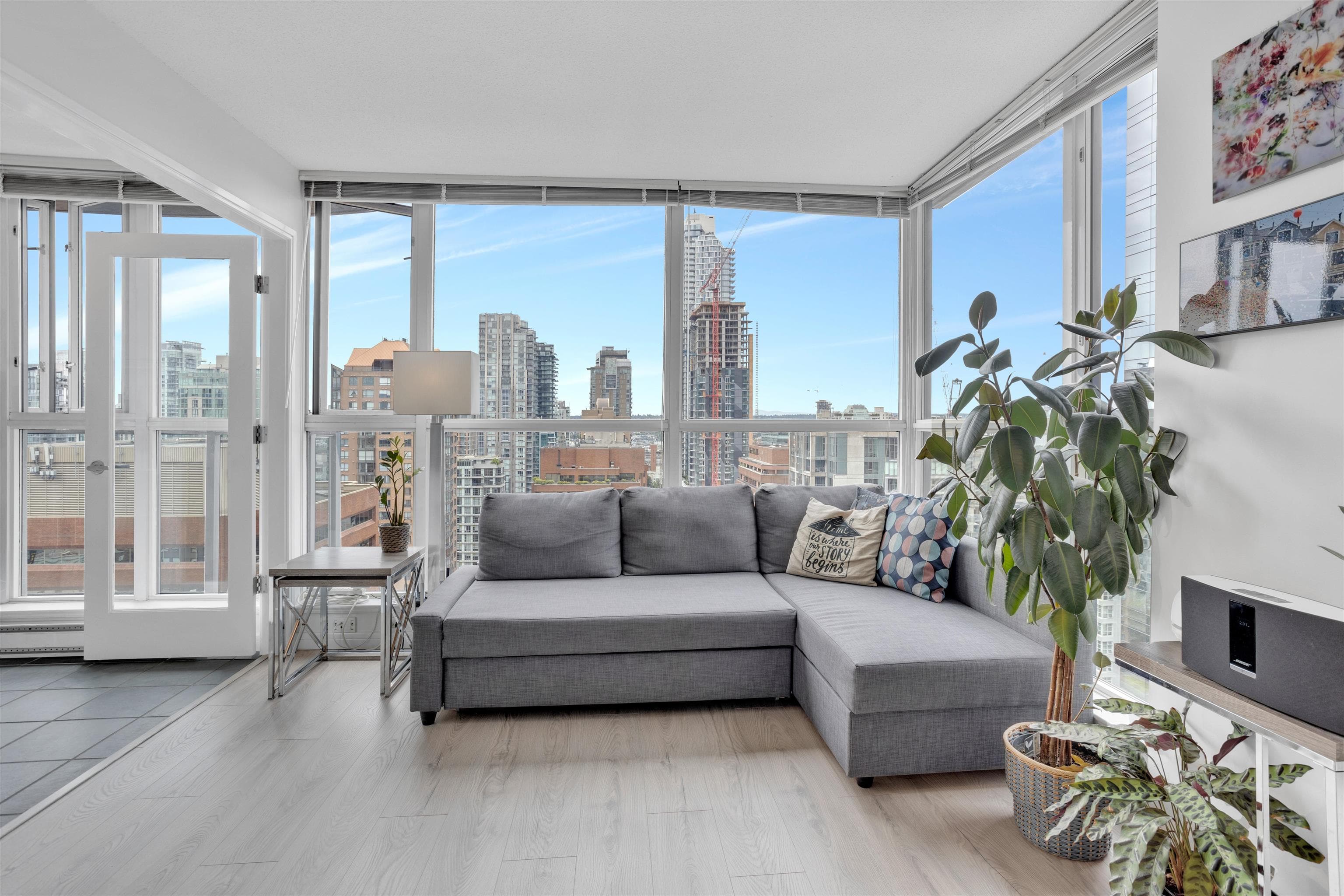 2507 - 1068 Hornby Street, Vancouver