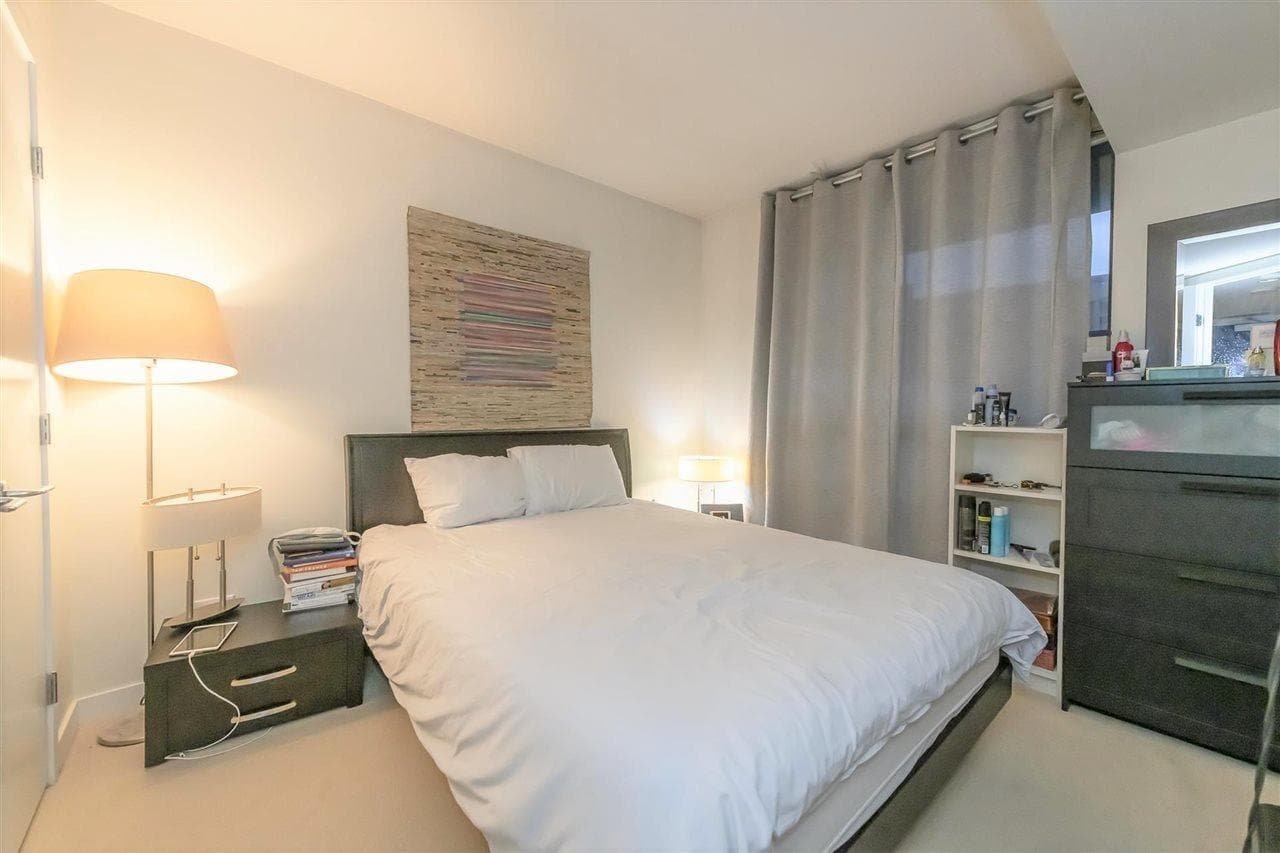803 - 788 Richards Street, Vancouver, V6B 0C7 — photo 5