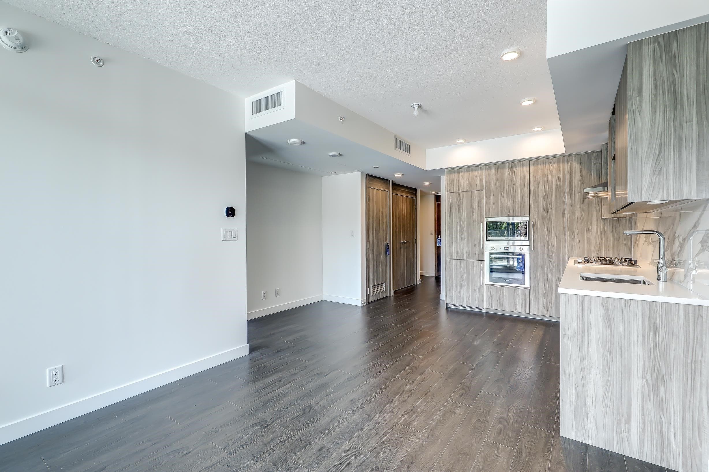604 - 13768 100 Avenue, Surrey, V2T 0V2 — photo 5