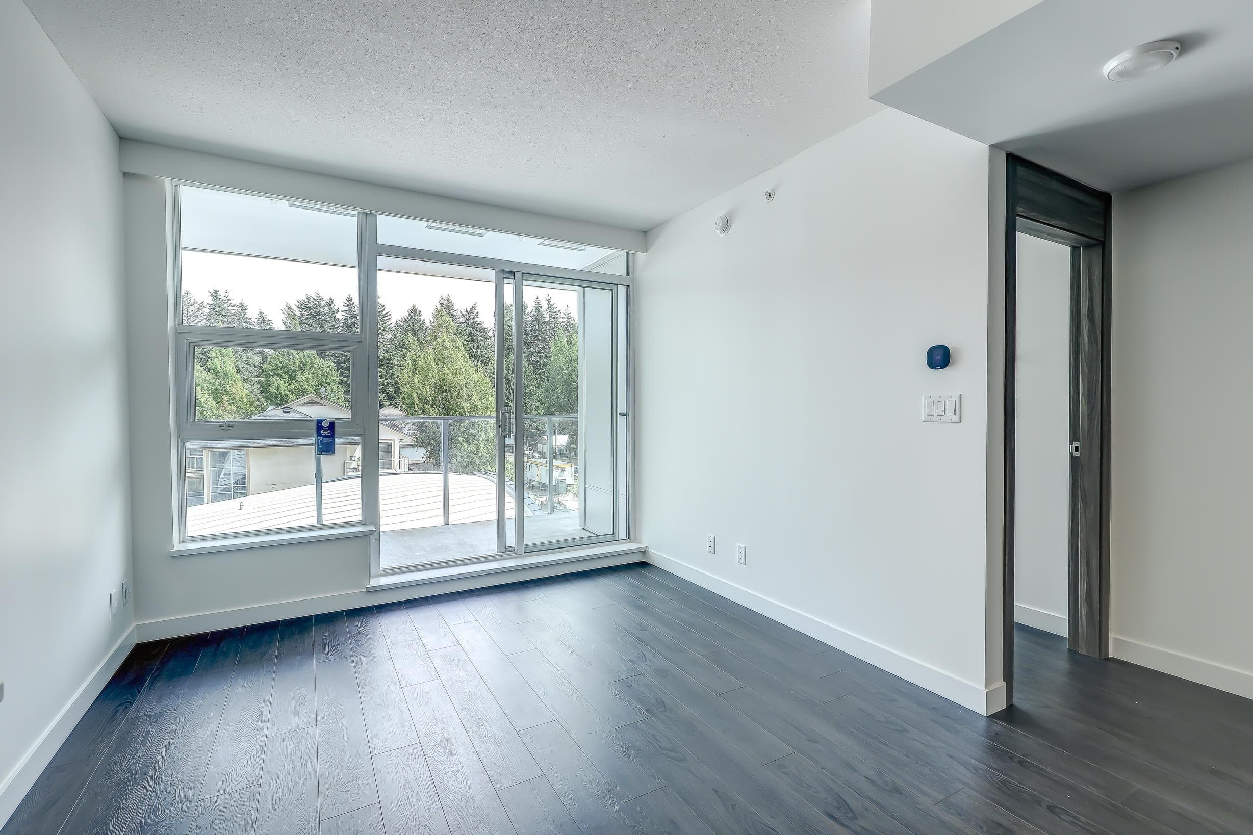 604 - 13768 100 Avenue, Surrey, V2T 0V2 — photo 3