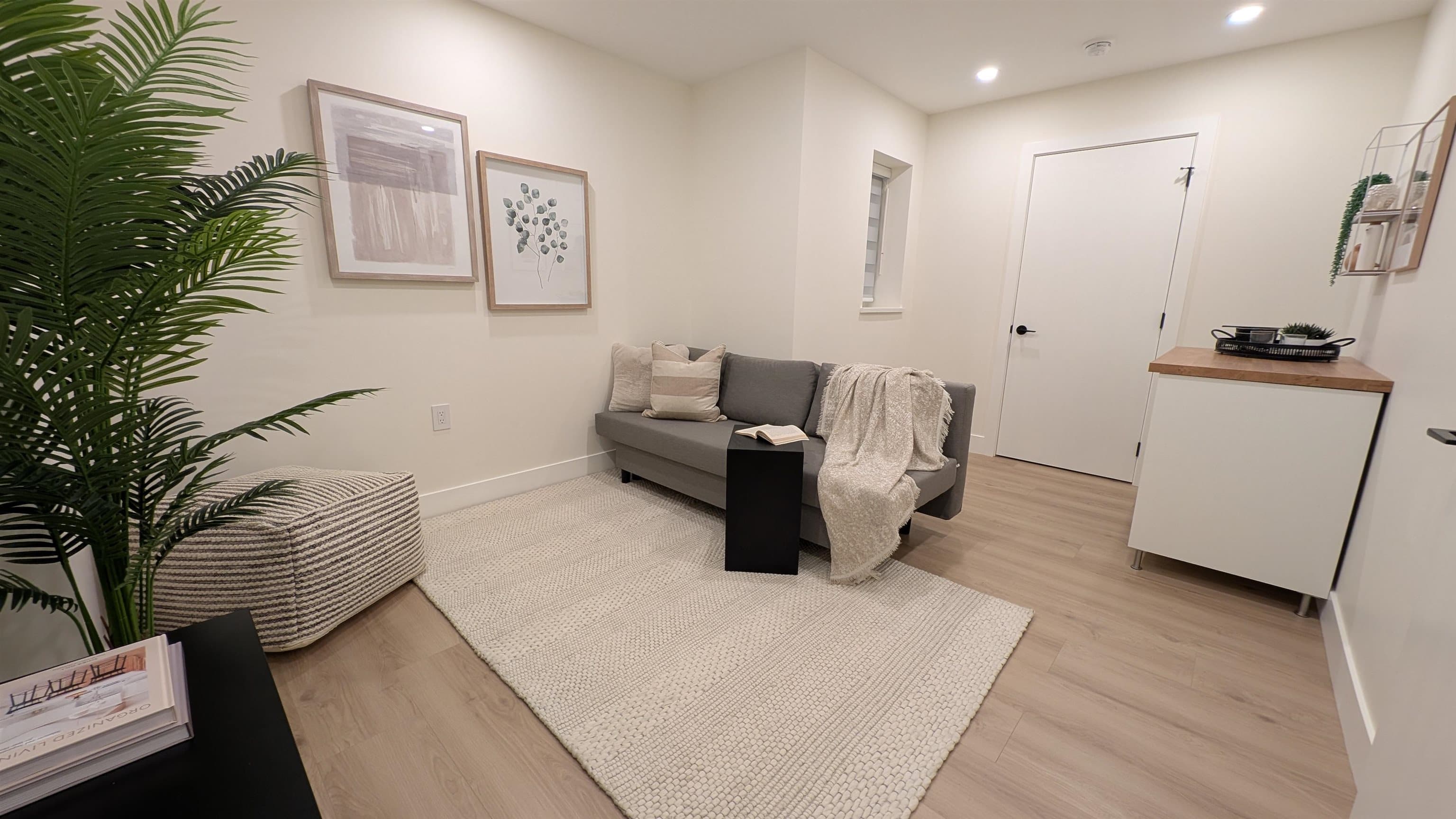 2 - 339 Keary Street, New Westminster, V3L 3L2 — photo 3