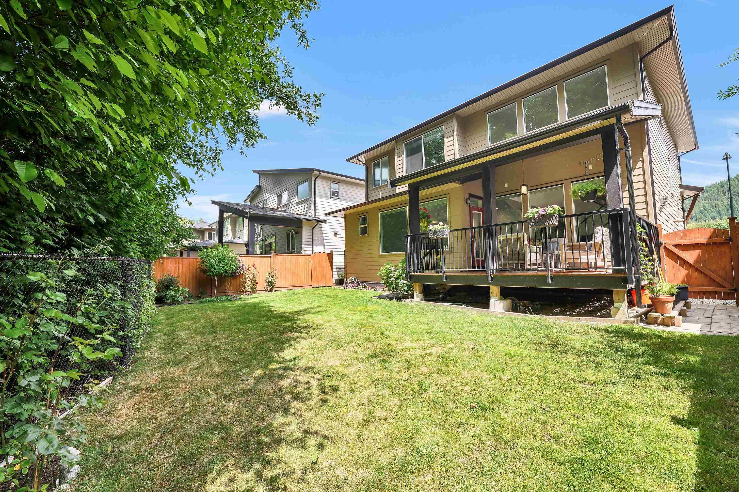 39271 Falcon Crescent, Squamish, V8B 0V8 — photo 3