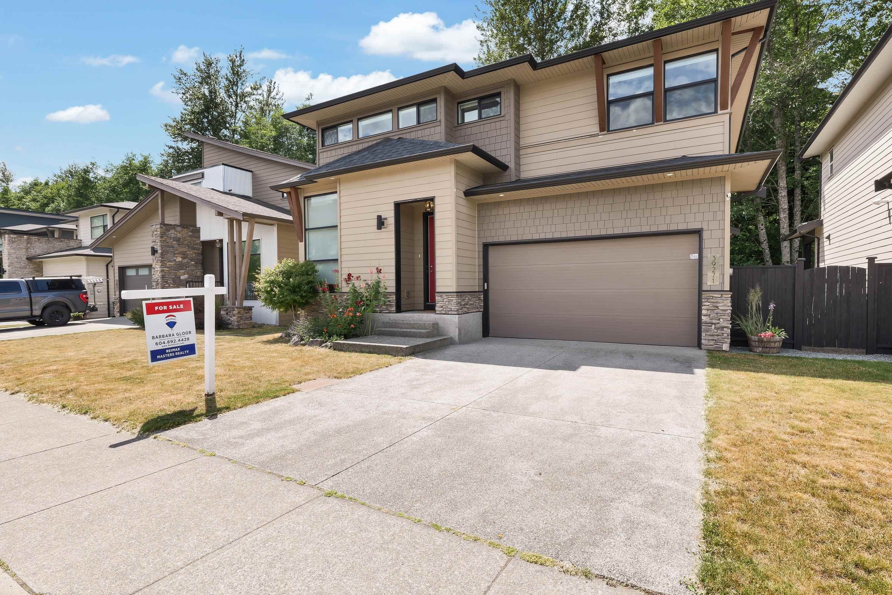 39271 Falcon Crescent, Squamish