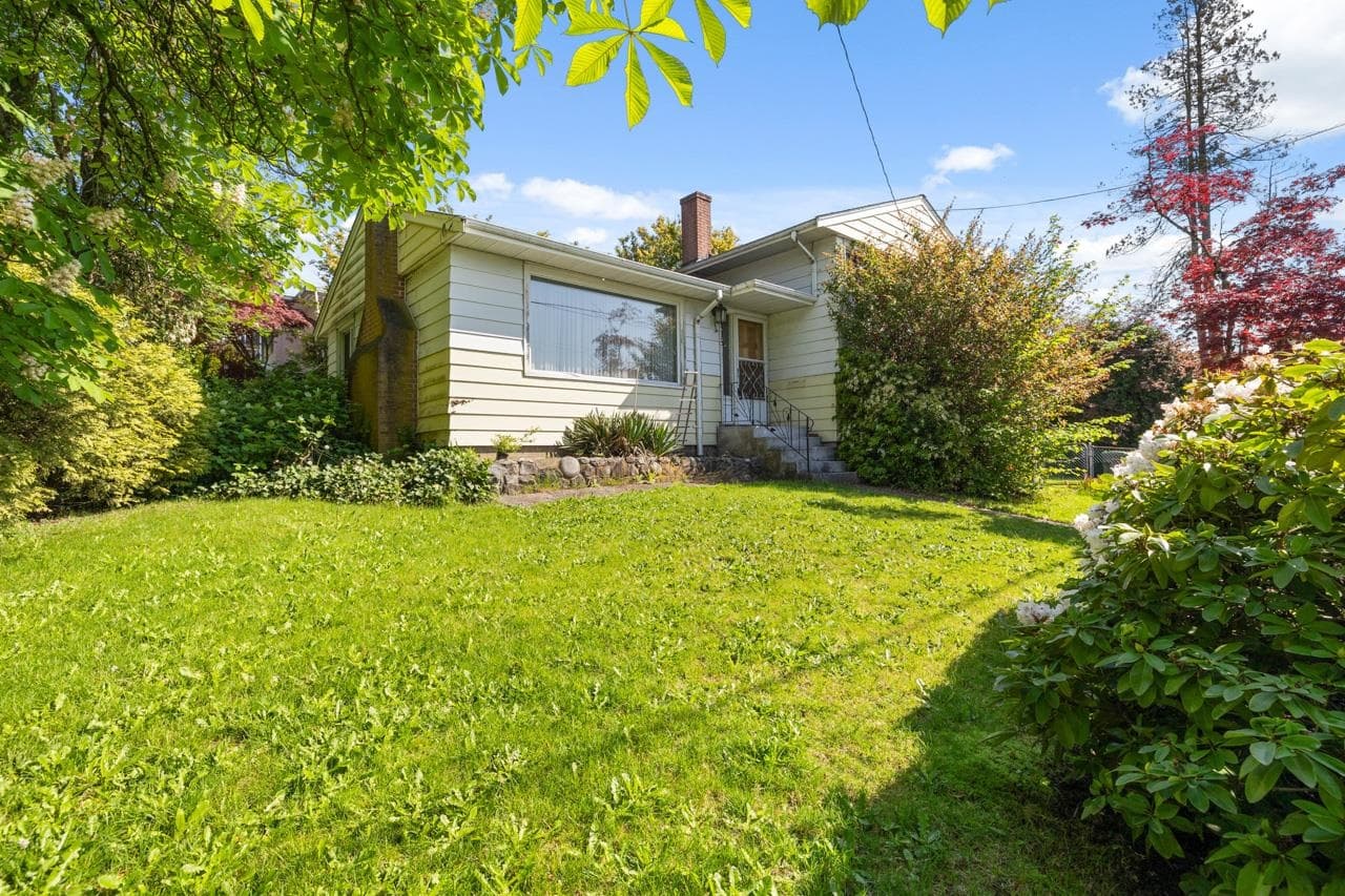415 Marmont Street, Coquitlam, V3K 4S3 — photo 5