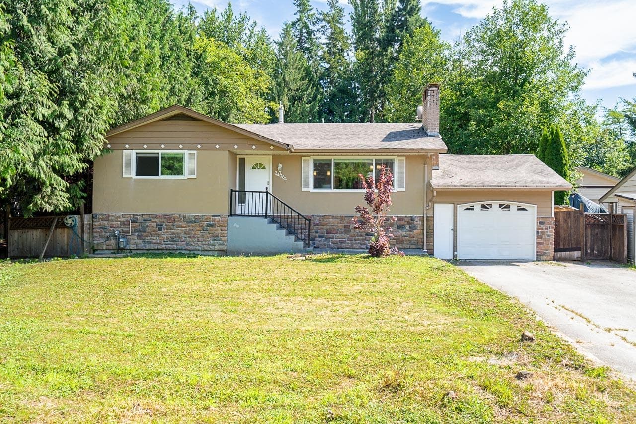 24084 102 Avenue, Maple Ridge