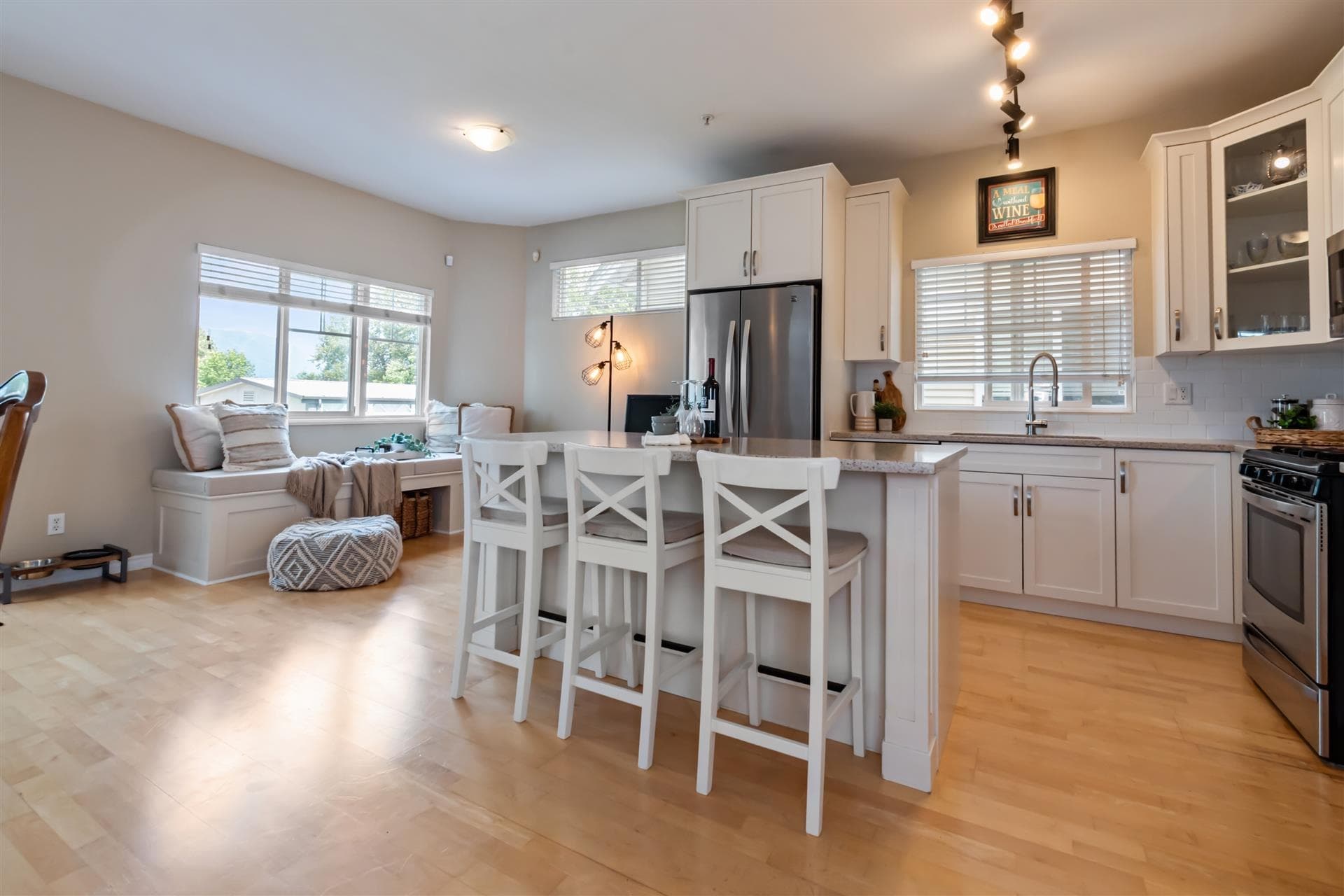 32 - 1108 Riverside Close, Port Coquitlam, V3B 8C2 — photo 2