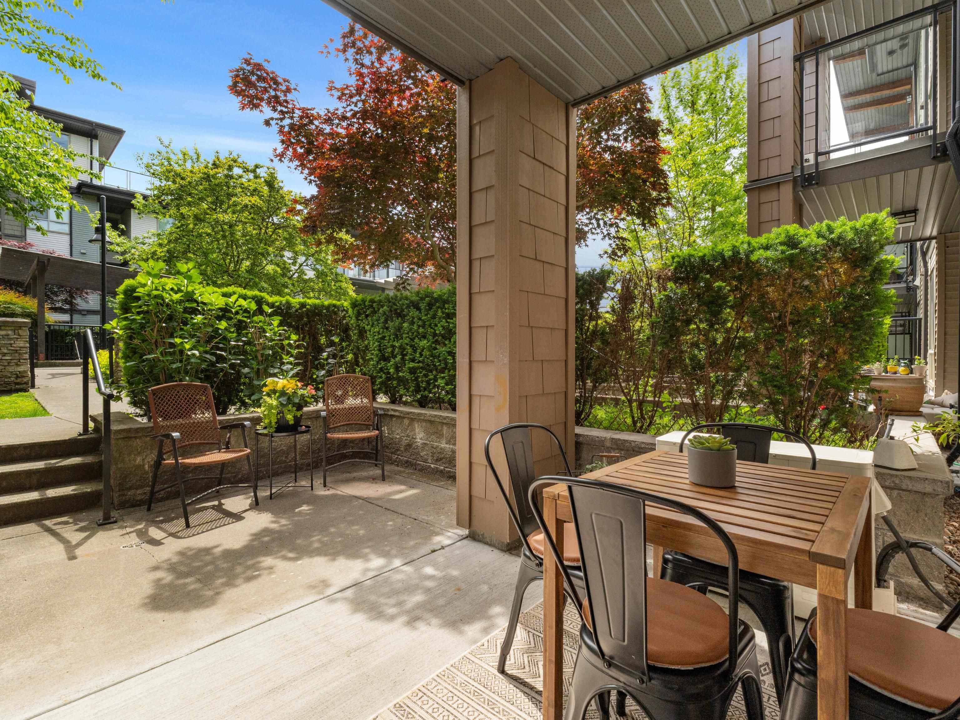 208 - 7428 Byrnepark Walk, Burnaby, V3N 0B4 — photo 1