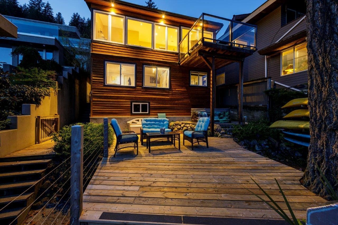 2730 Panorama Drive, North Vancouver, V7G 1V6 — photo 4