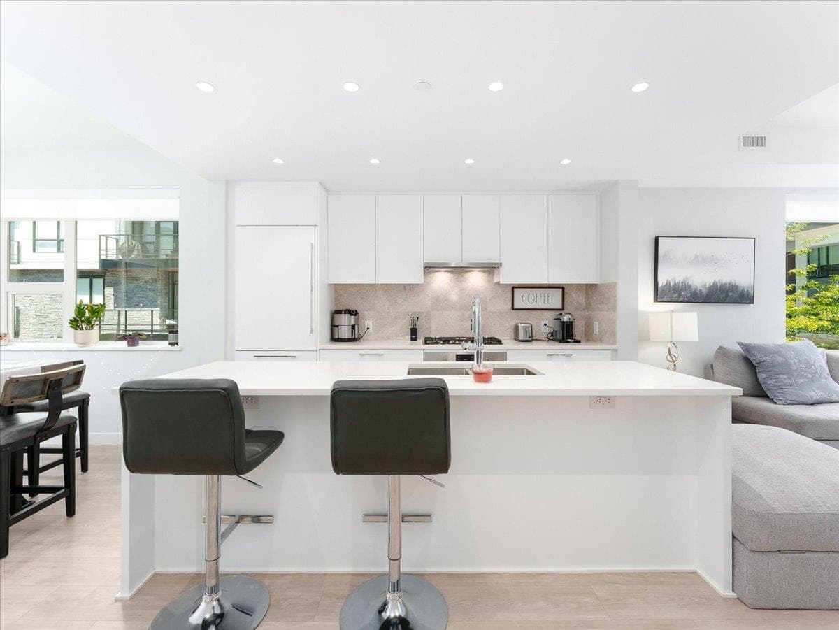 13 - 2728 Acadia Road, Vancouver, V6T 0E6 — photo 2
