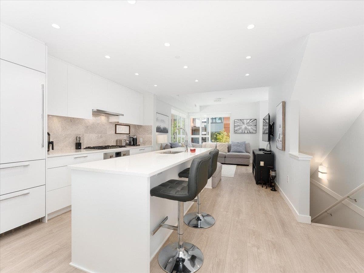 13 - 2728 Acadia Road, Vancouver, V6T 0E6 — photo 3