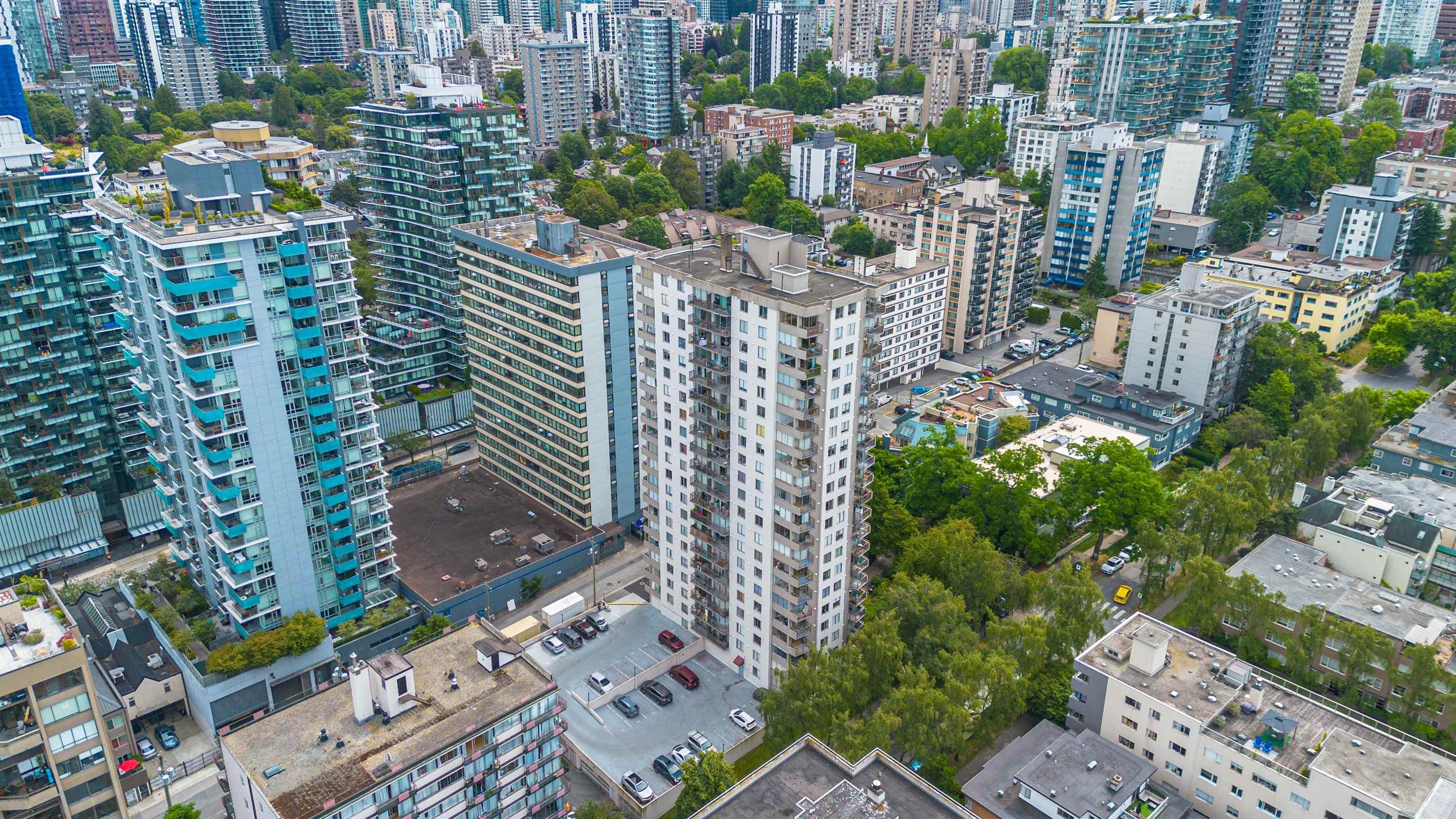 1707 - 1251 Cardero Street, Vancouver, V6G 2H9 — photo 1