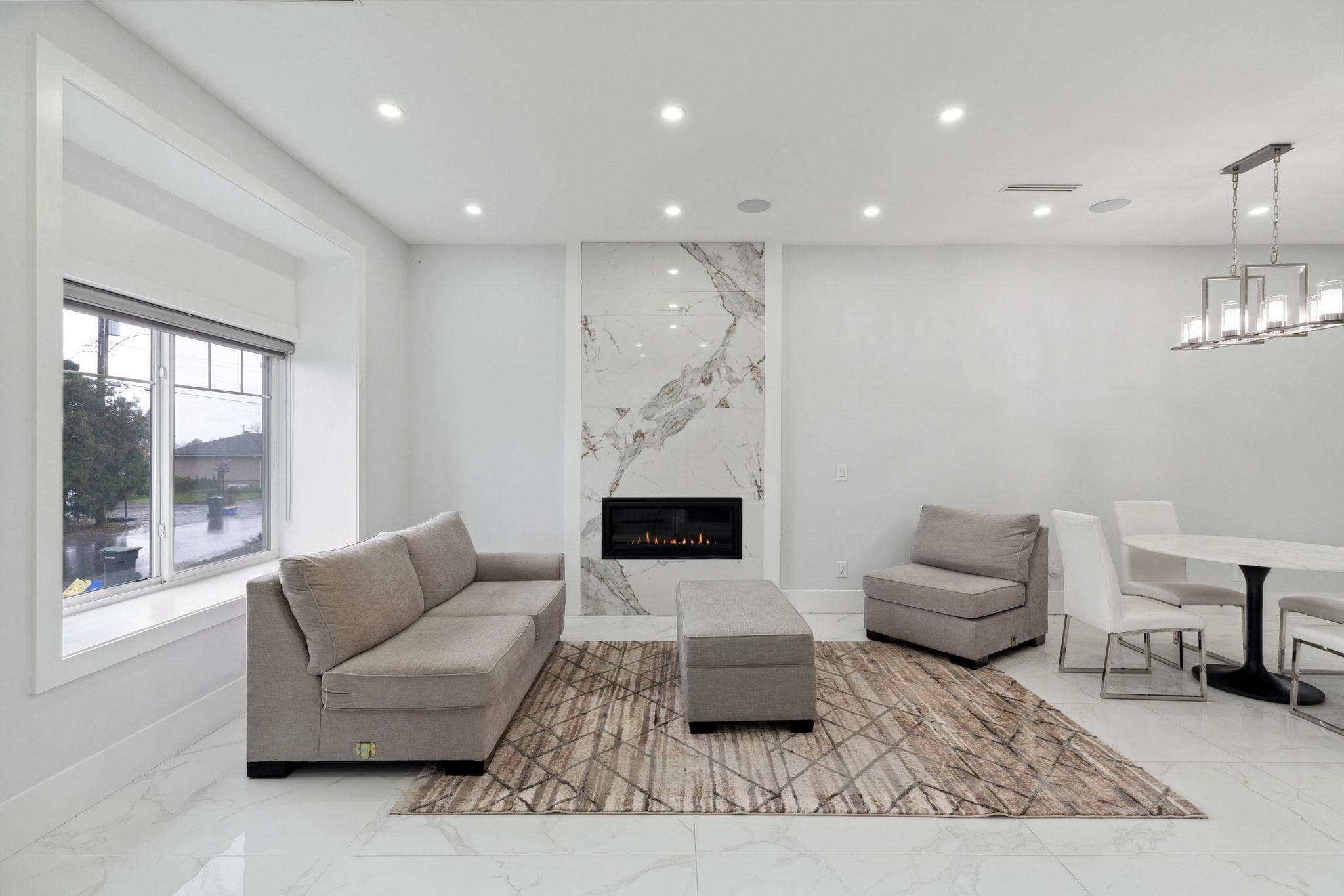 1137 Dansey Avenue, Coquitlam