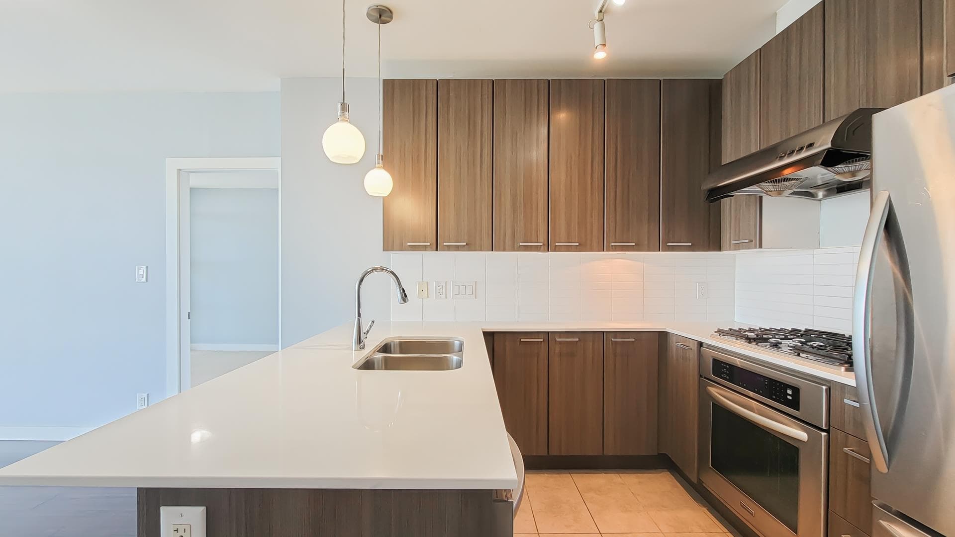 3905 - 2955 Atlantic Avenue, Coquitlam, V3B 0H9 — photo 4