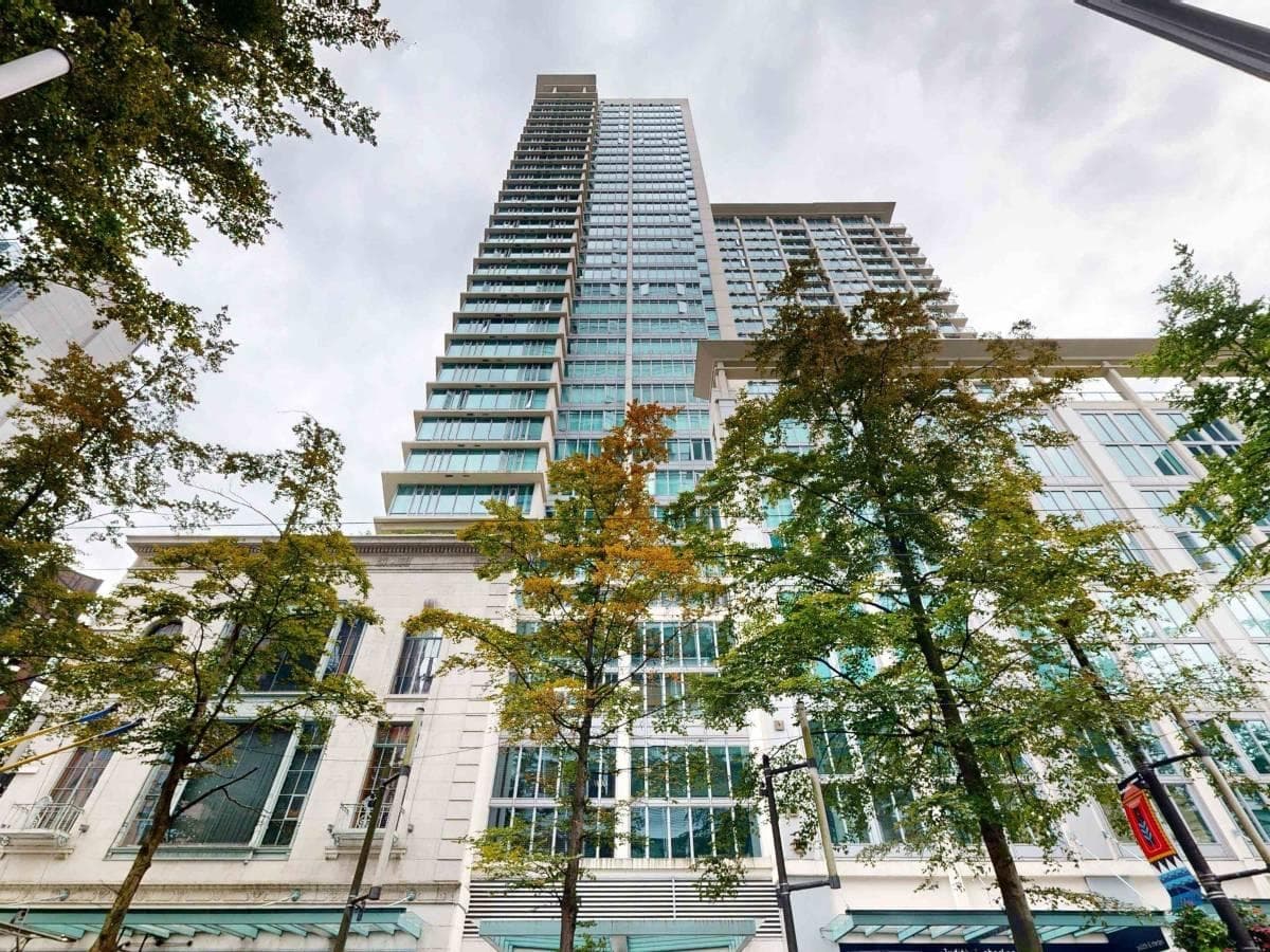 1116 - 610 Granville Street, Vancouver, V6B 1N3 — photo 2