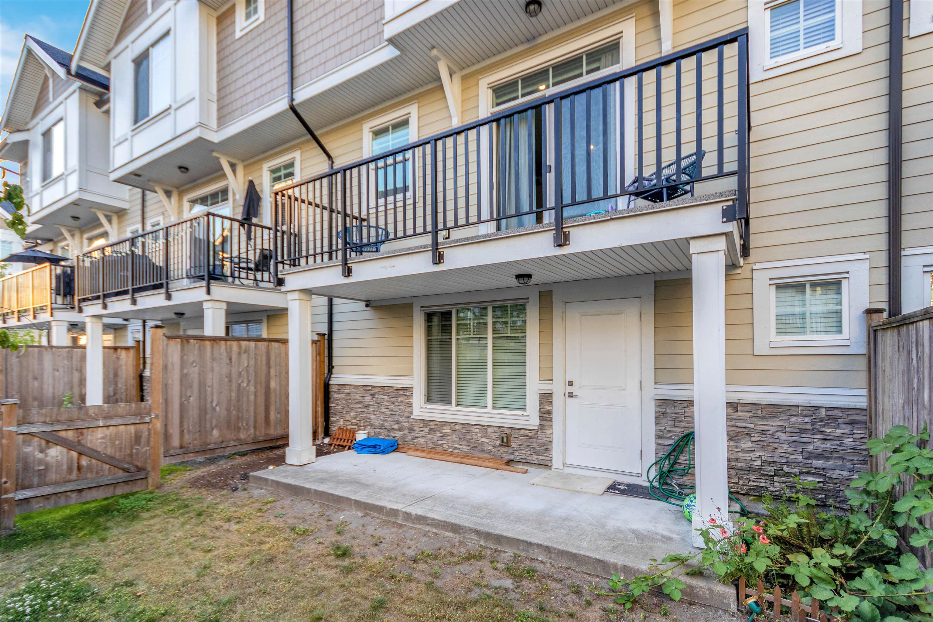 10 - 7056 192 Street, Surrey, V4N 1N2 — photo 3