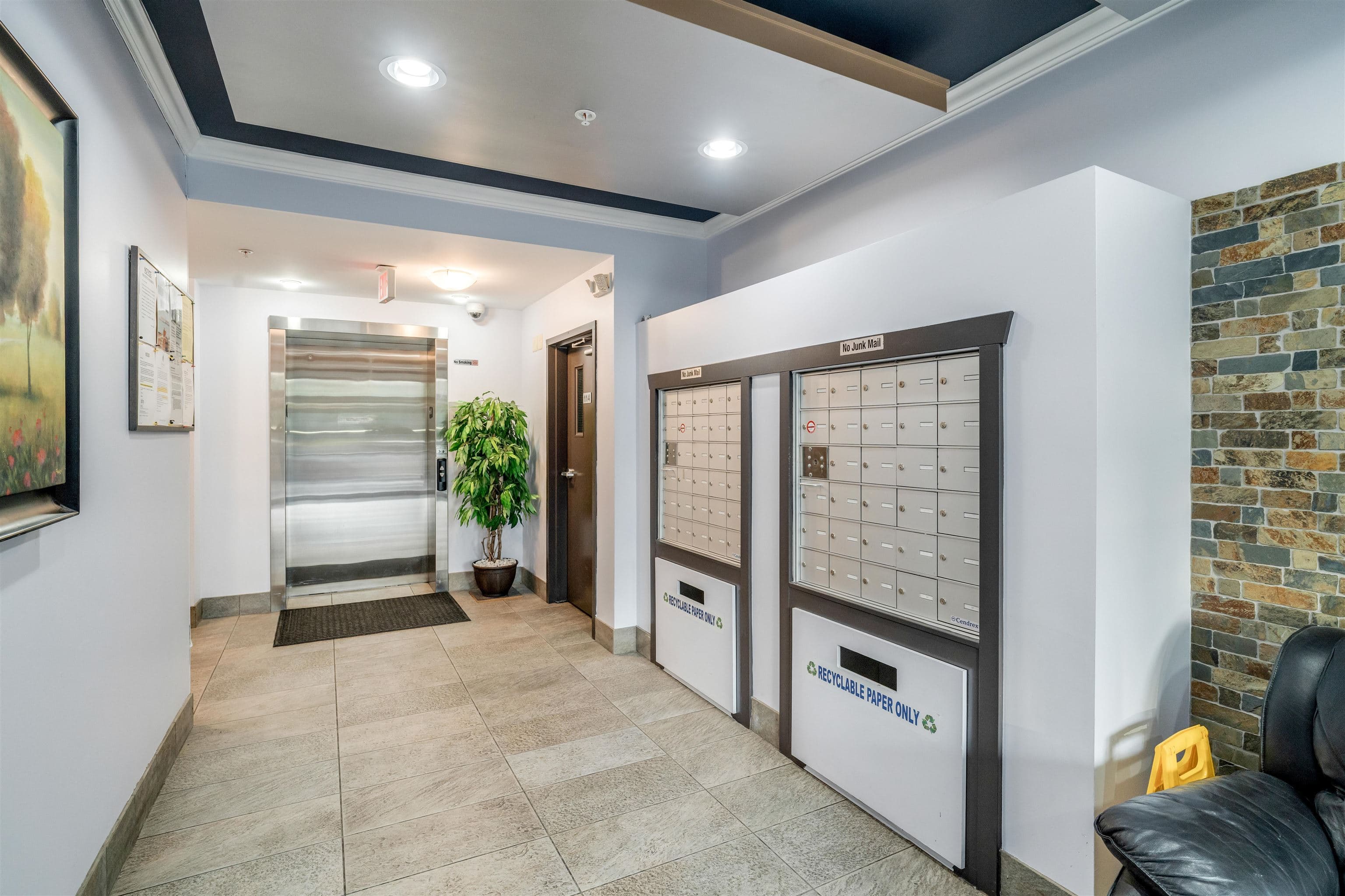 304 - 8168 120a Street, Surrey, V3W 3P3 — photo 4