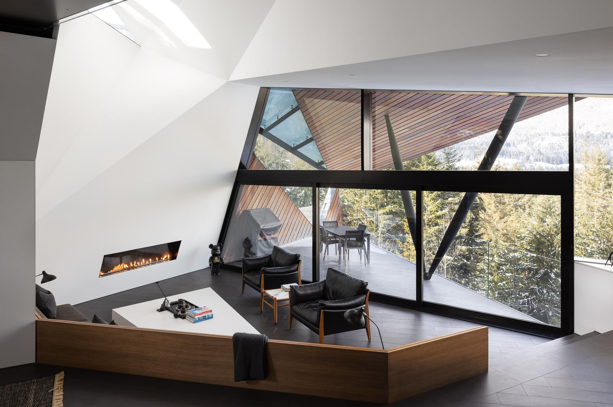 3801 Sunridge Place, Whistler, V8E 0W1 — photo 4