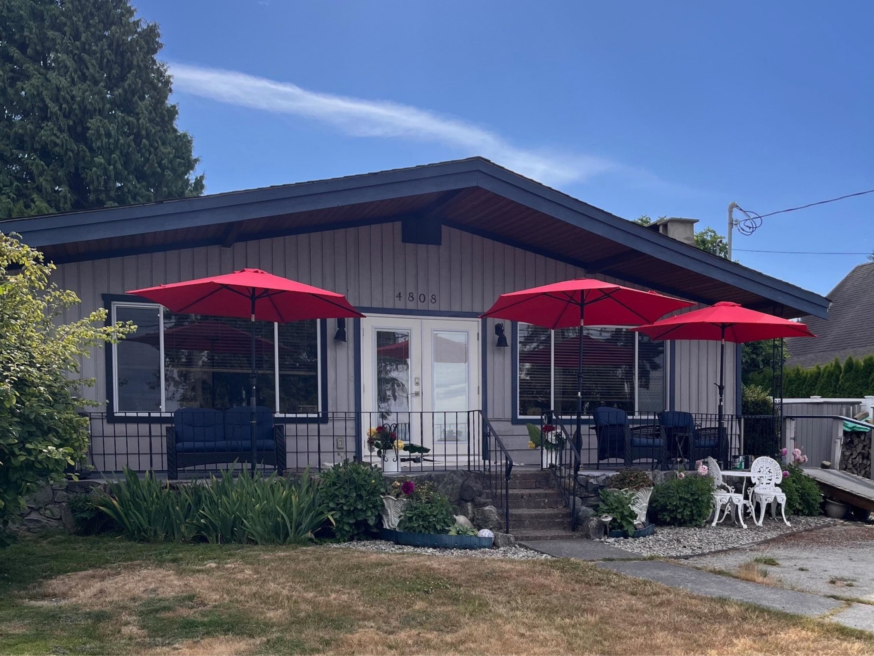 4808 Sunshine Coast Highway, Sechelt