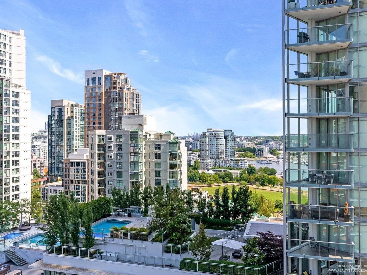 1601 - 501 Pacific Street, Vancouver, V6Z 2X6 — photo 2