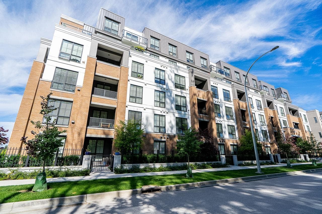 305 - 8327 201 Street, Langley, V2Y 3P4 — photo 1