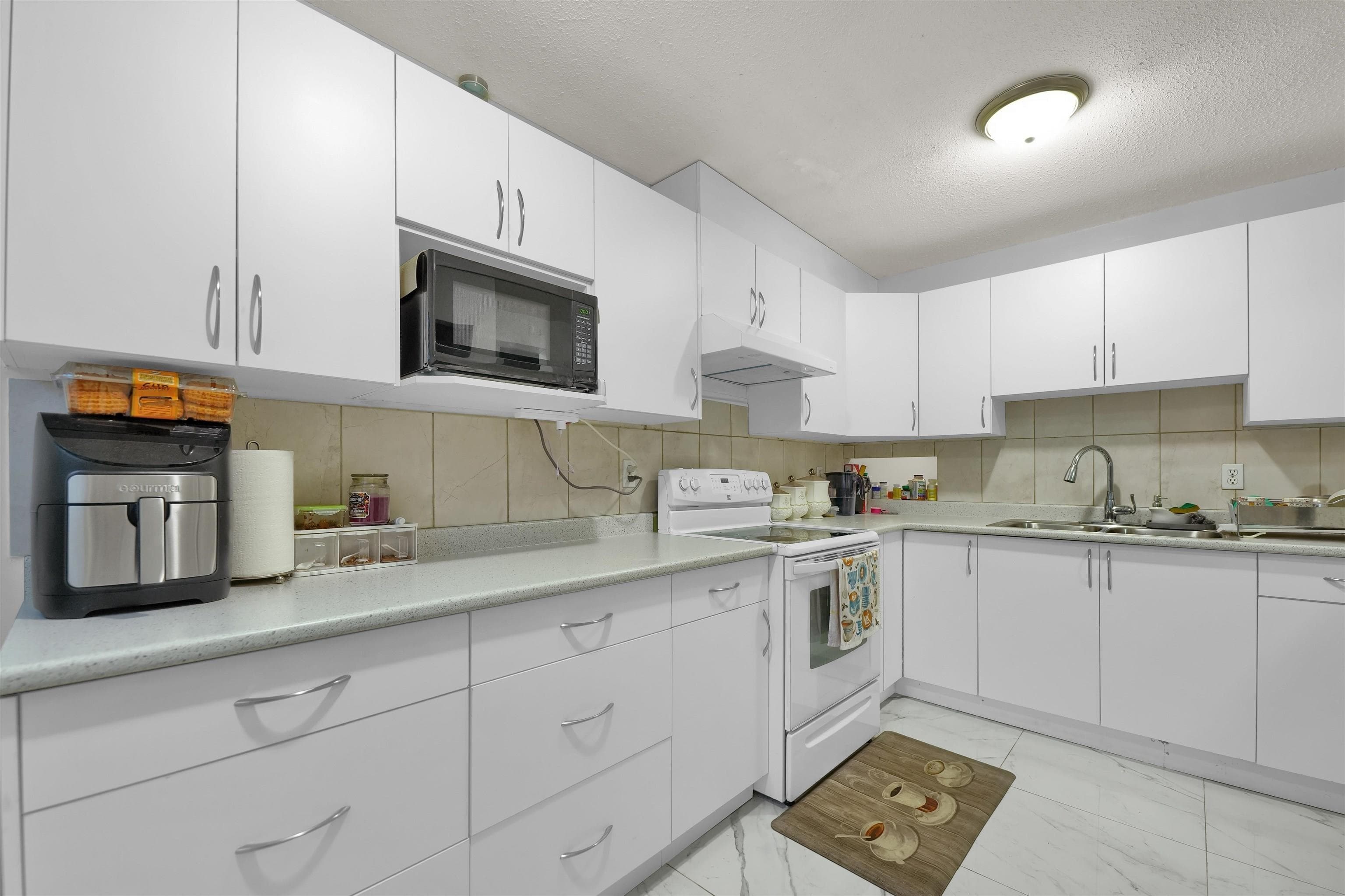 33 - 3075 Trethewey Street, Abbotsford, V2T 3R4 — photo 3
