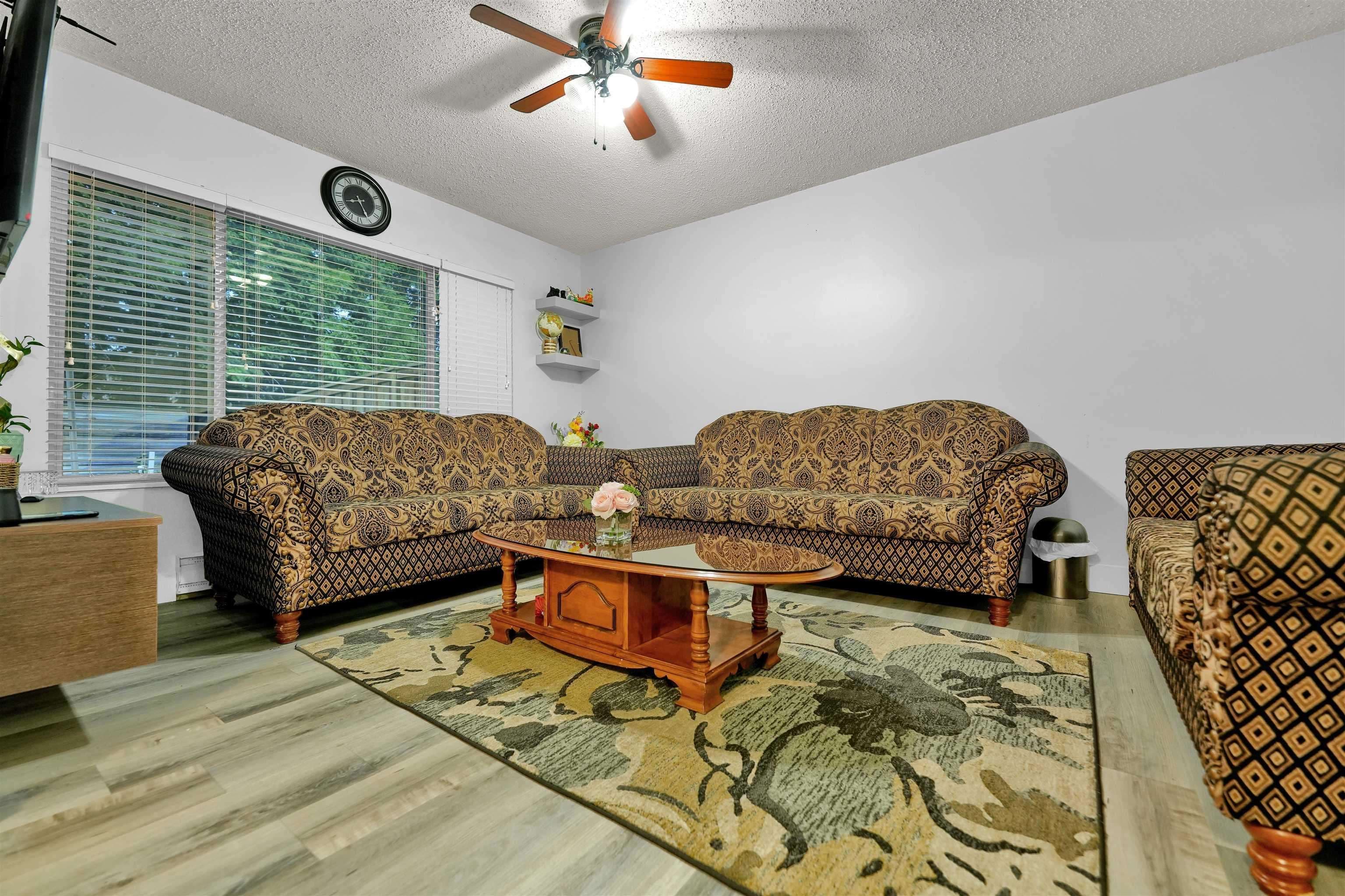 33 - 3075 Trethewey Street, Abbotsford, V2T 3R4 — photo 5