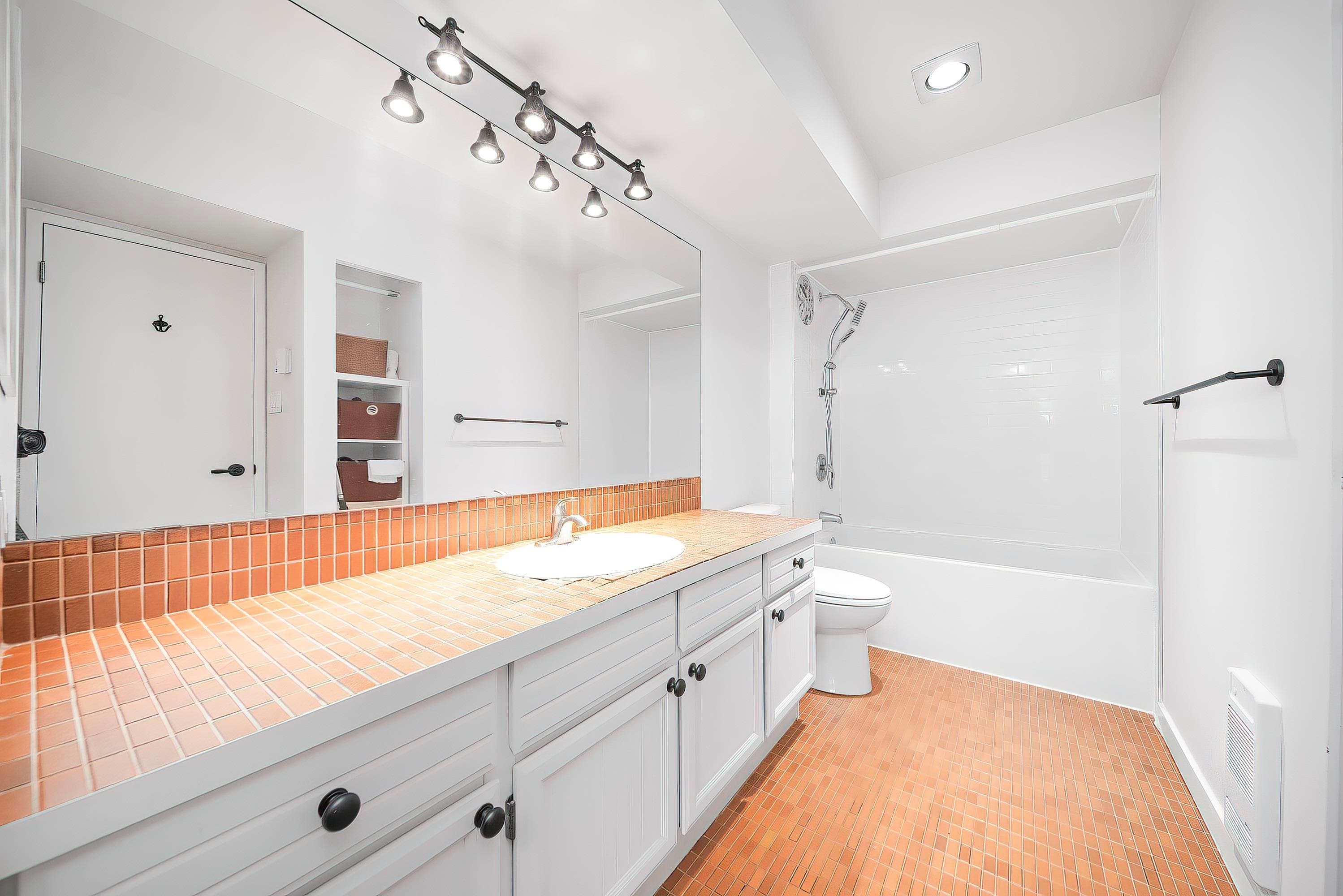 49 - 2202 Folkestone Way, West Vancouver, V7S 2X7 — photo 5