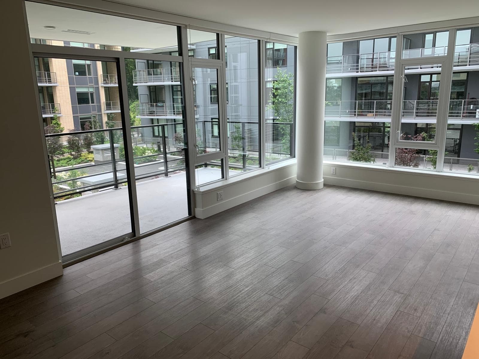 302 - 8533 River District Crossing, Vancouver, V5S 0C8 — photo 3