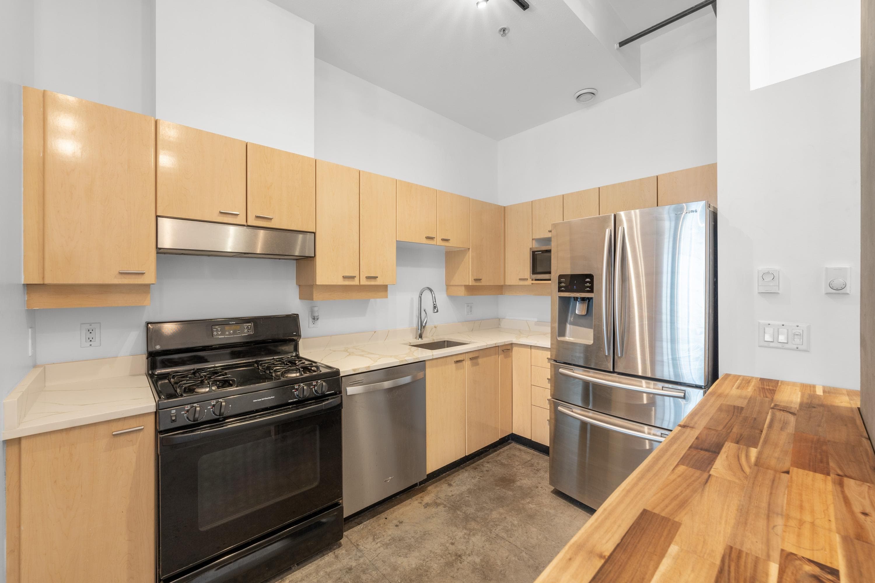 223 - 428 W 8th Avenue, Vancouver, V5Y 1N9 — photo 2