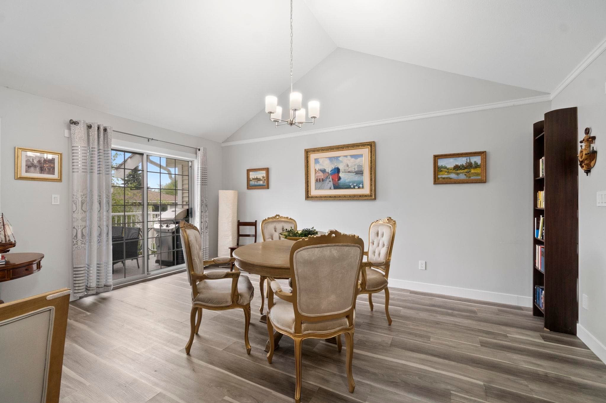 202 - 9109 154 Street Street, Surrey, V3R 9G8 — photo 5