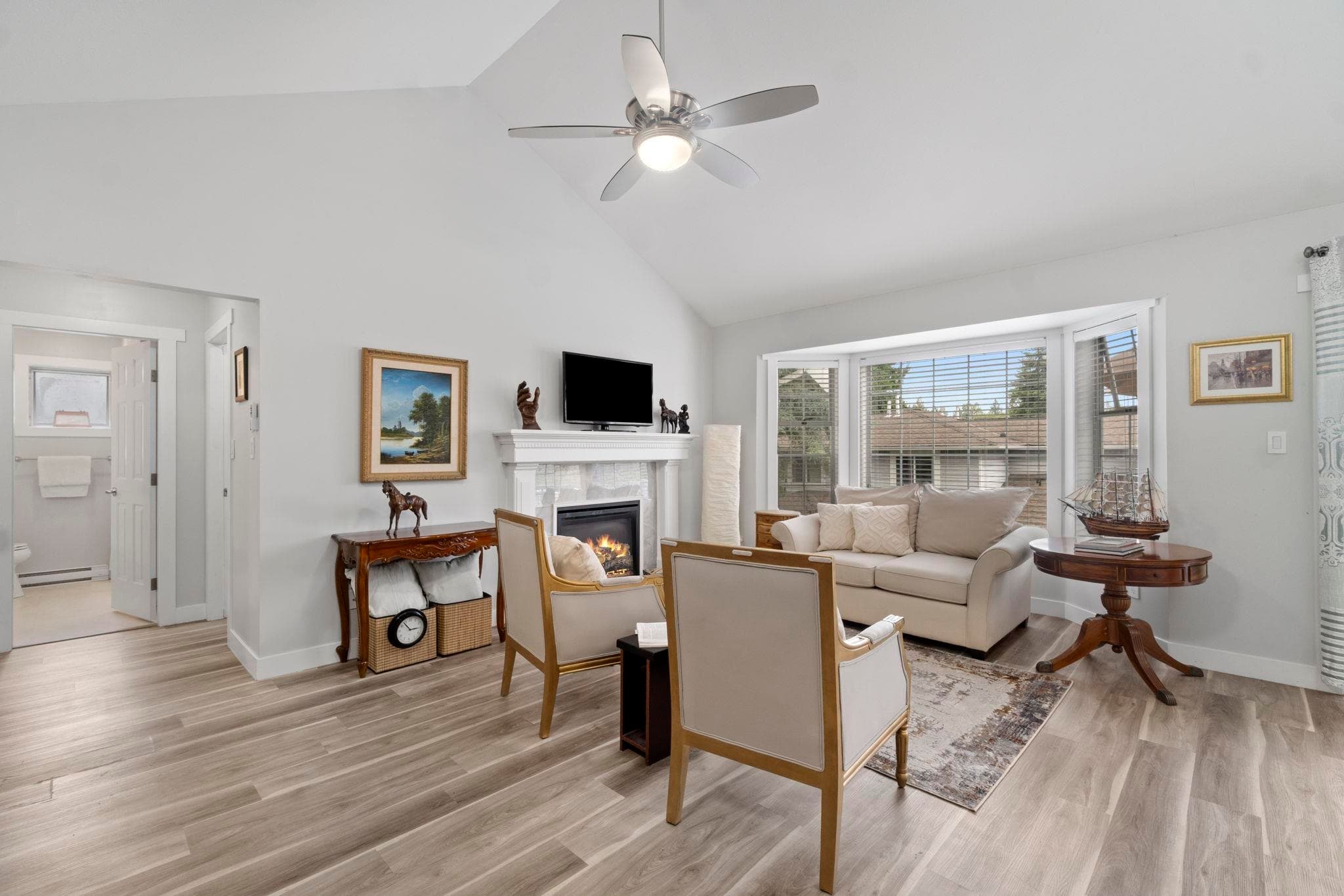 202 - 9109 154 Street Street, Surrey, V3R 9G8 — photo 4