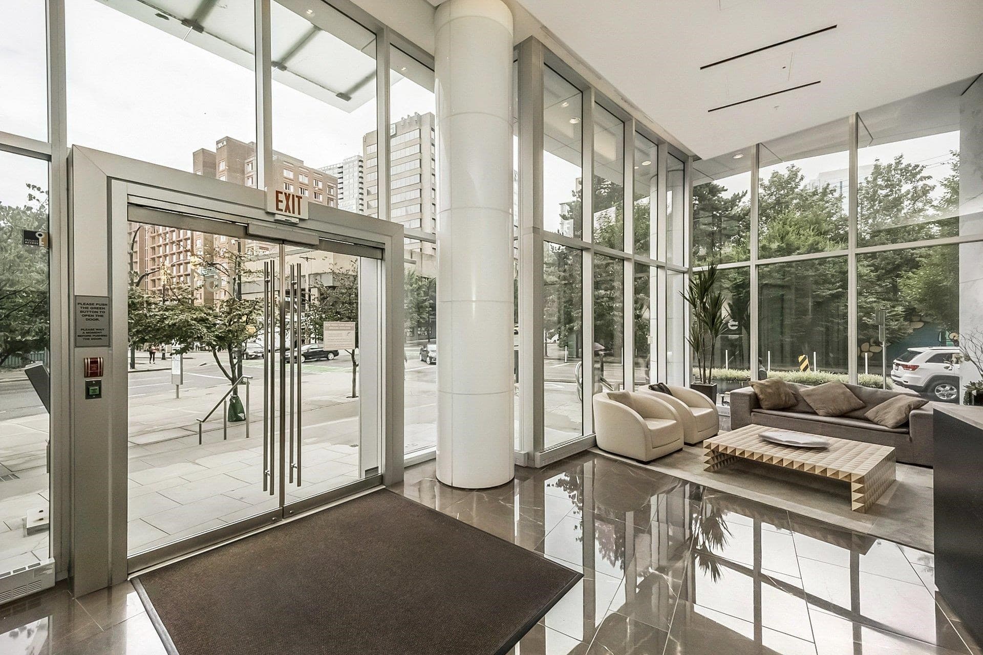 806 - 161 W Georgia Street, Vancouver, V6B 0K9 — photo 4