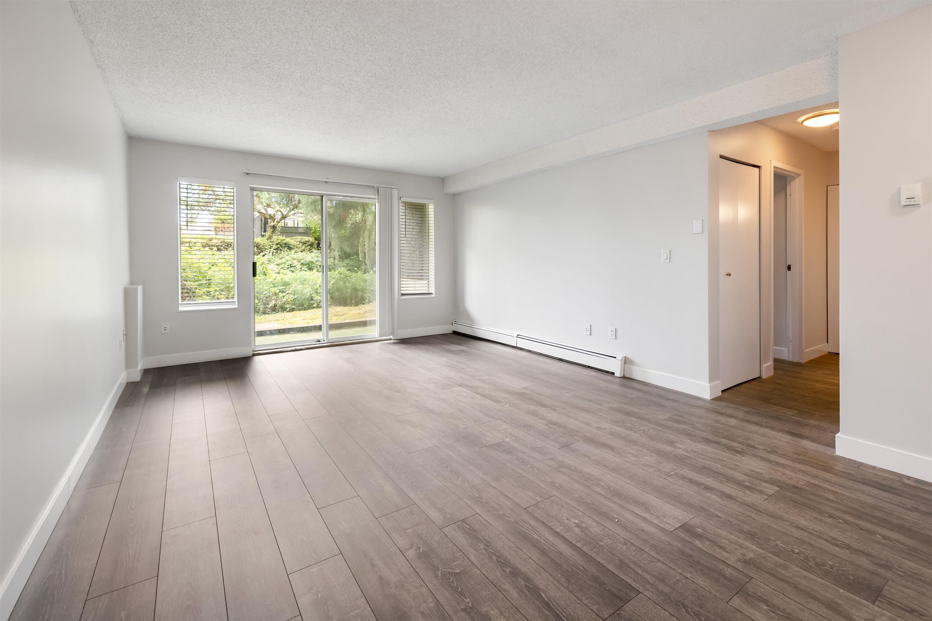 4 - 5664 200 Street, Langley, V3A 1M8 — photo 2