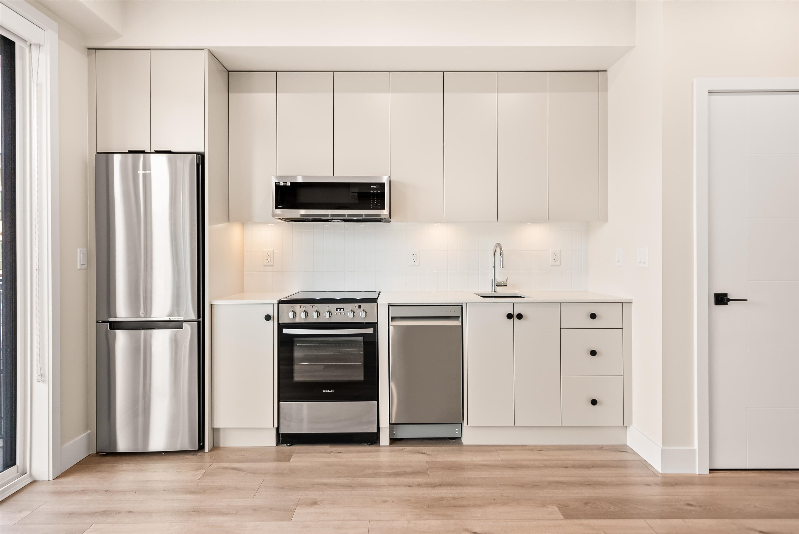 604 - 45497 Campus Drive, Chilliwack, V2R 6L8 — photo 4